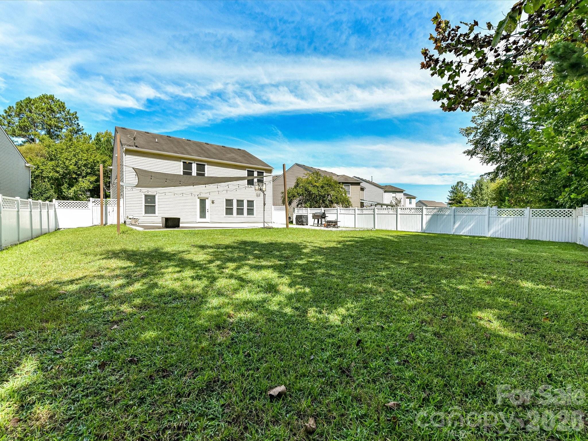 404 Inverness Lane Property Photo 48