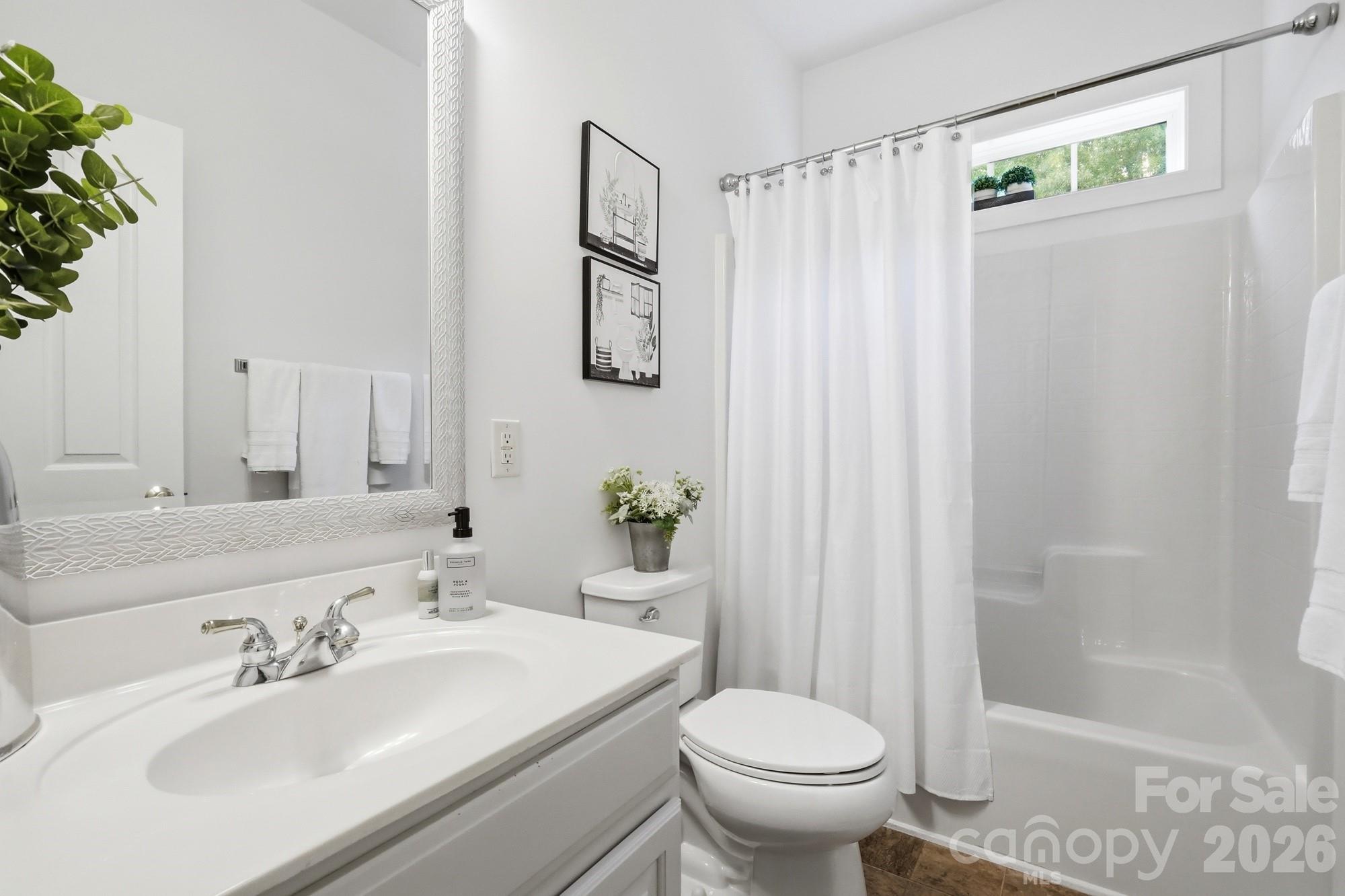 12424 Tantallon Court Property Photo 19