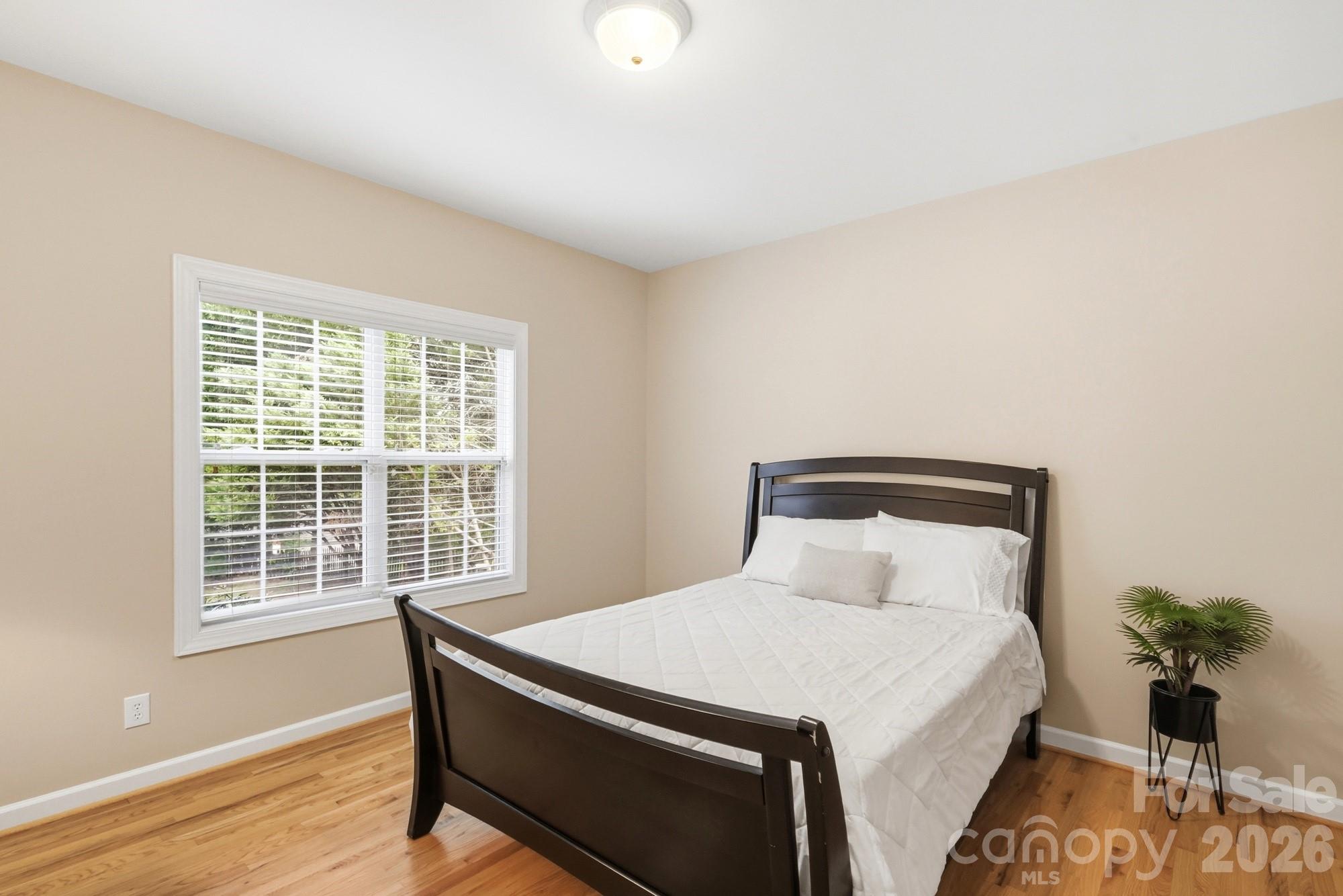 12424 Tantallon Court Property Photo 20