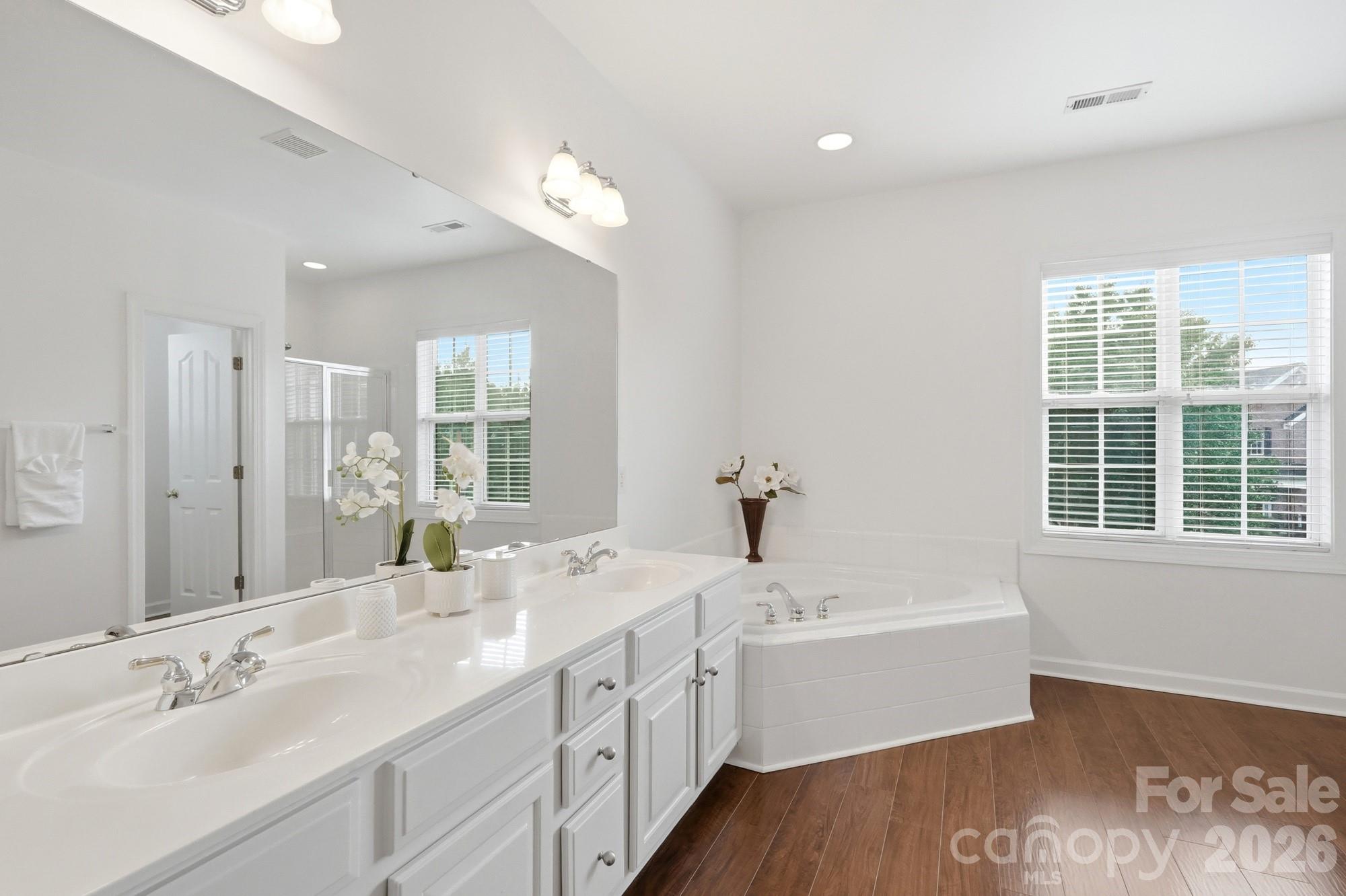12424 Tantallon Court Property Photo 26