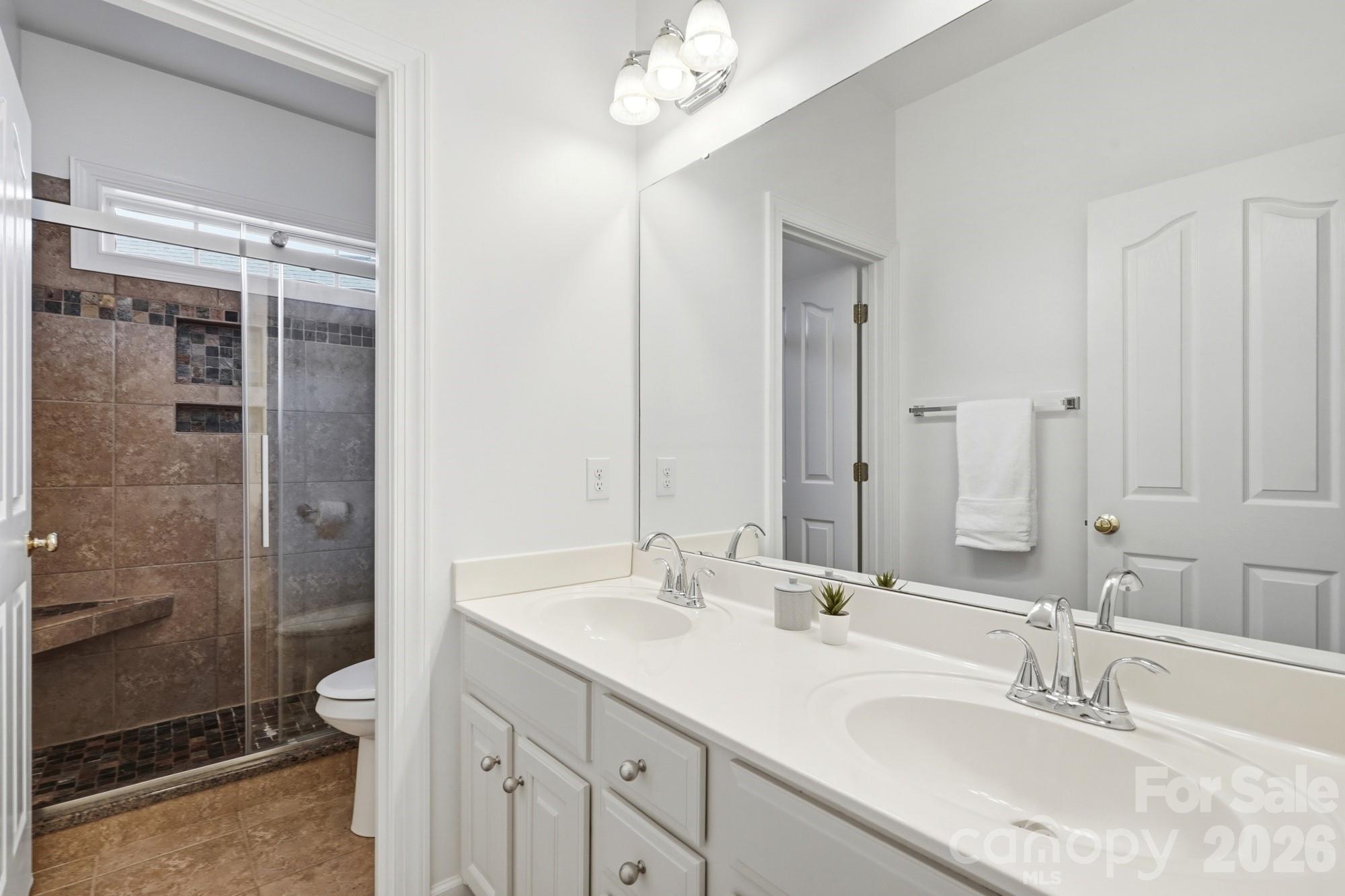 12424 Tantallon Court Property Photo 31