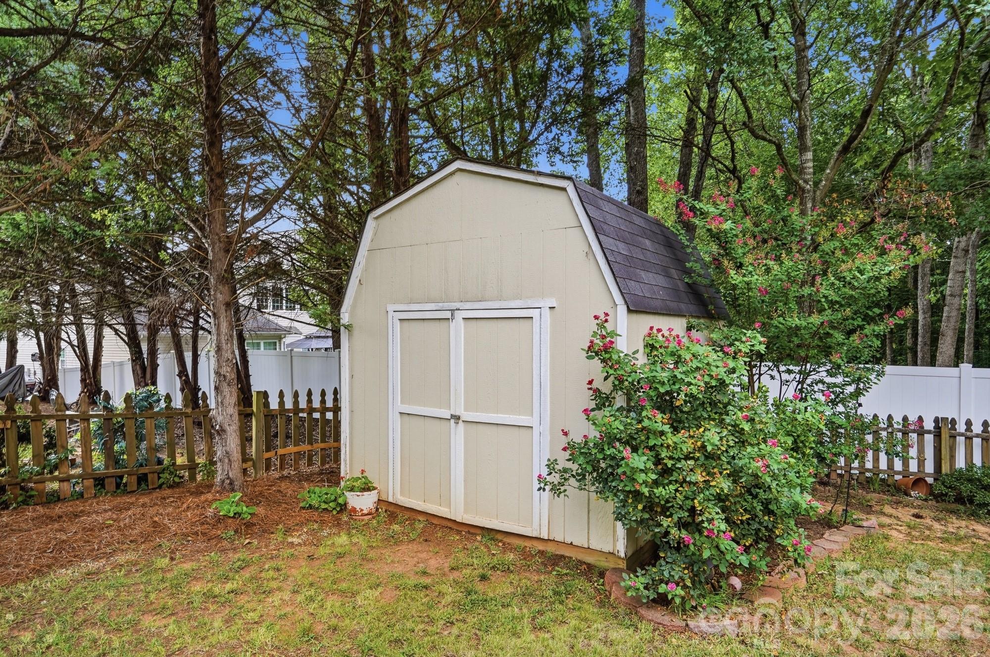 12424 Tantallon Court Property Photo 39