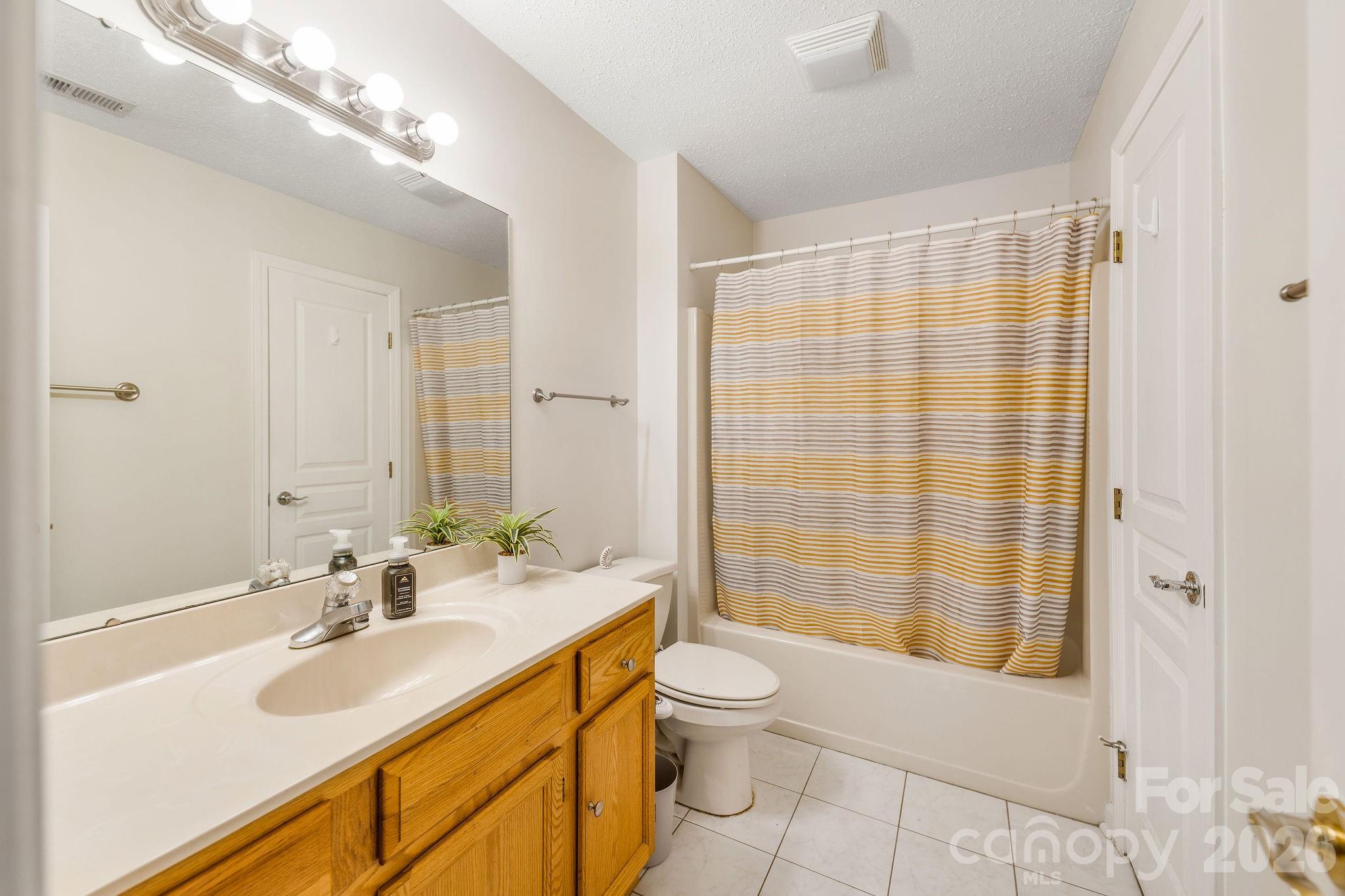 4702 Breakers Lane Property Photo 29