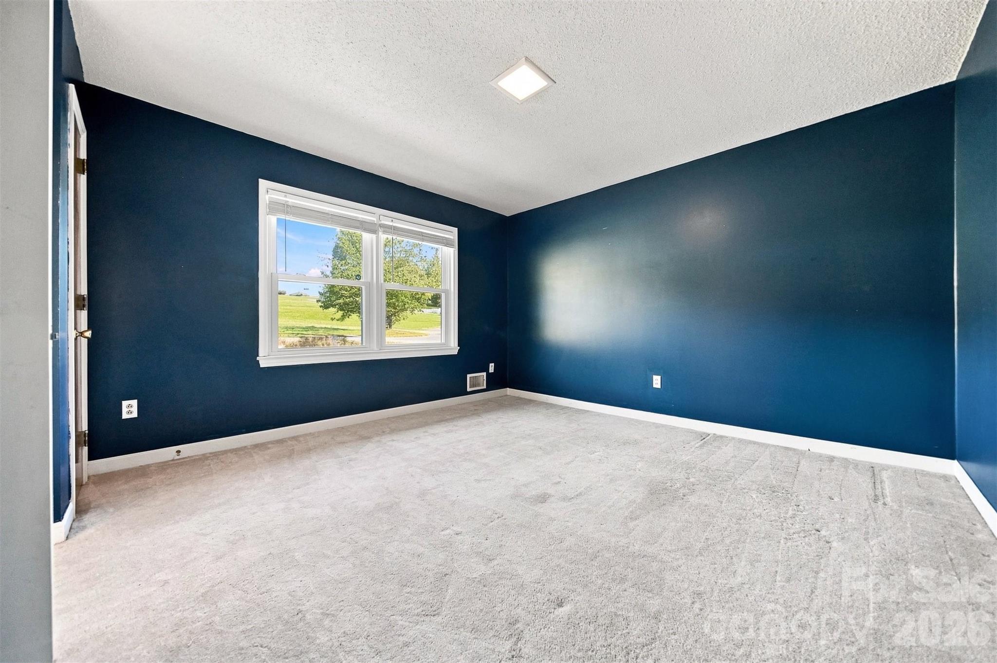 2796 Lakeview Drive Property Photo 17