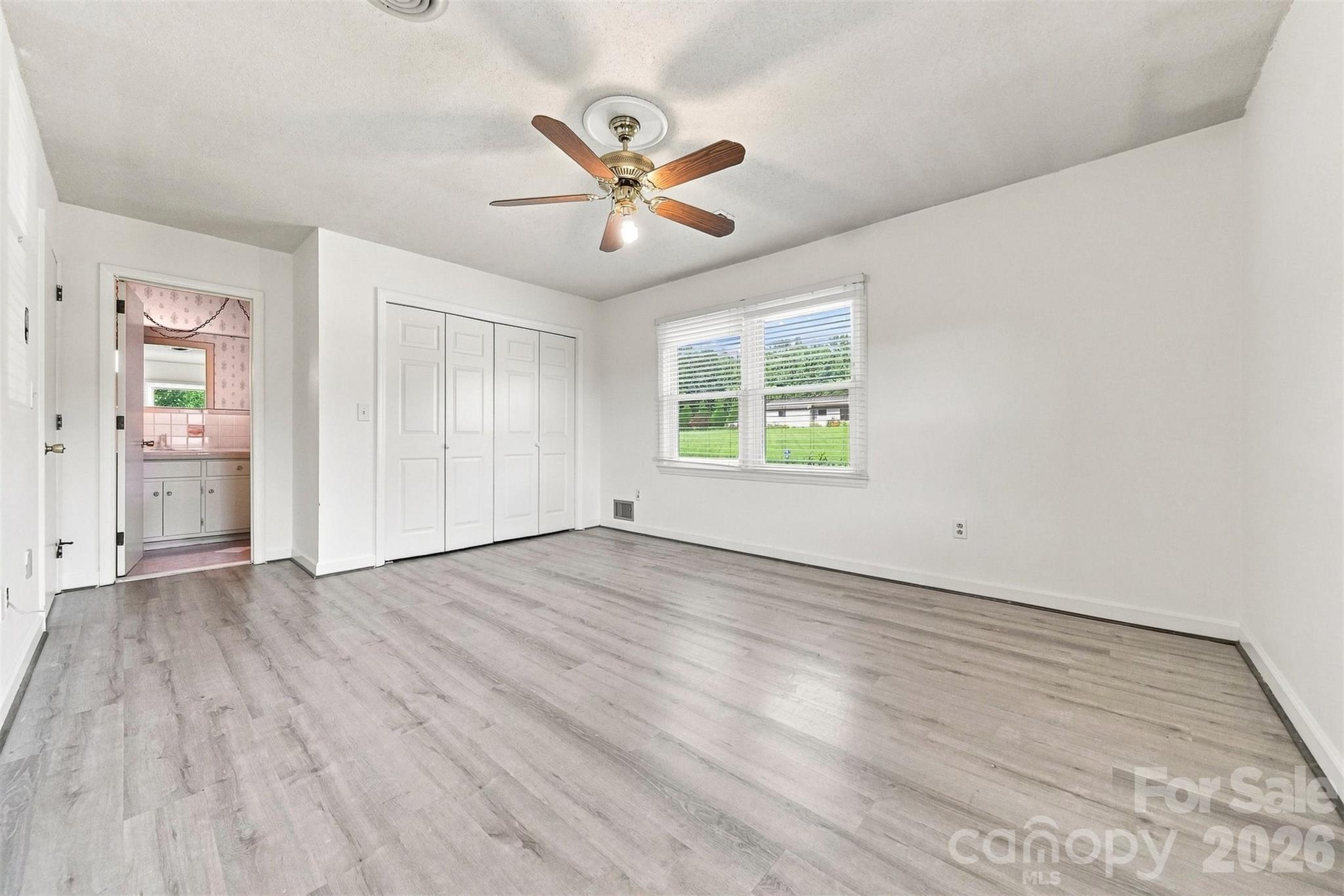 2796 Lakeview Drive Property Photo 21