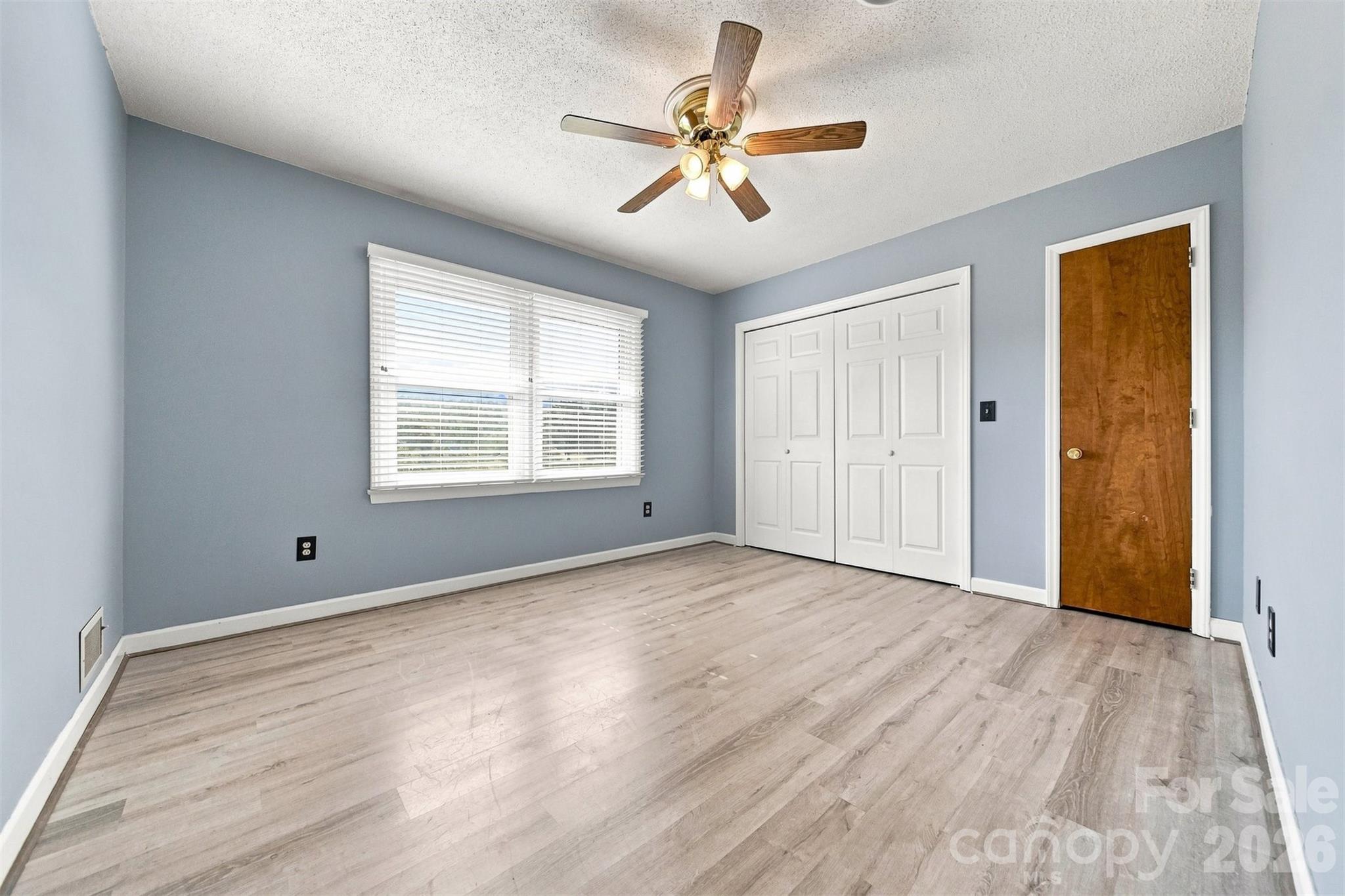 2796 Lakeview Drive Property Photo 26