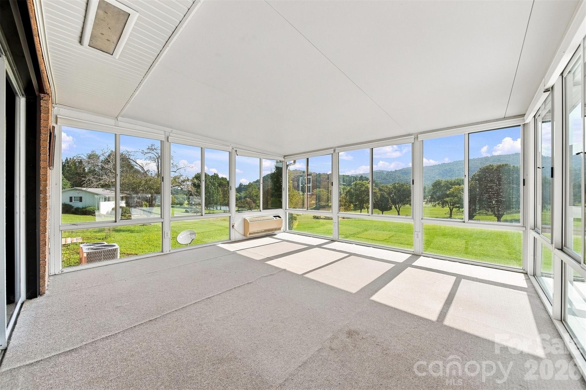 2796 Lakeview Drive Property Photo 34