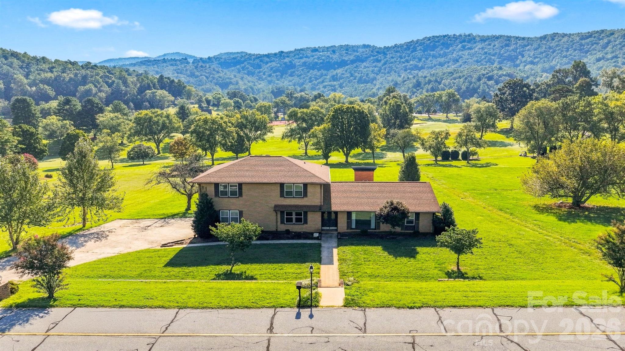 2796 Lakeview Drive Property Photo 40