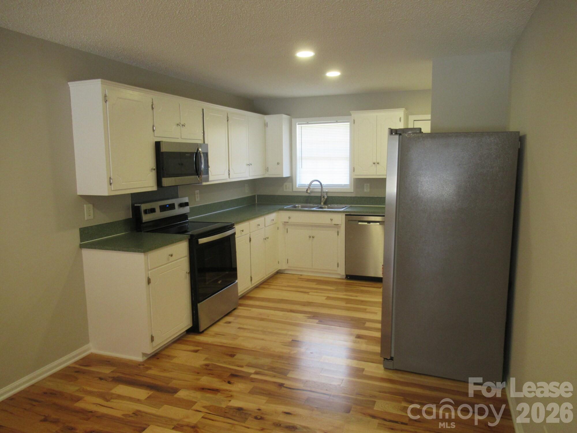 820 Horseshoe Lake Road Property Photo 6
