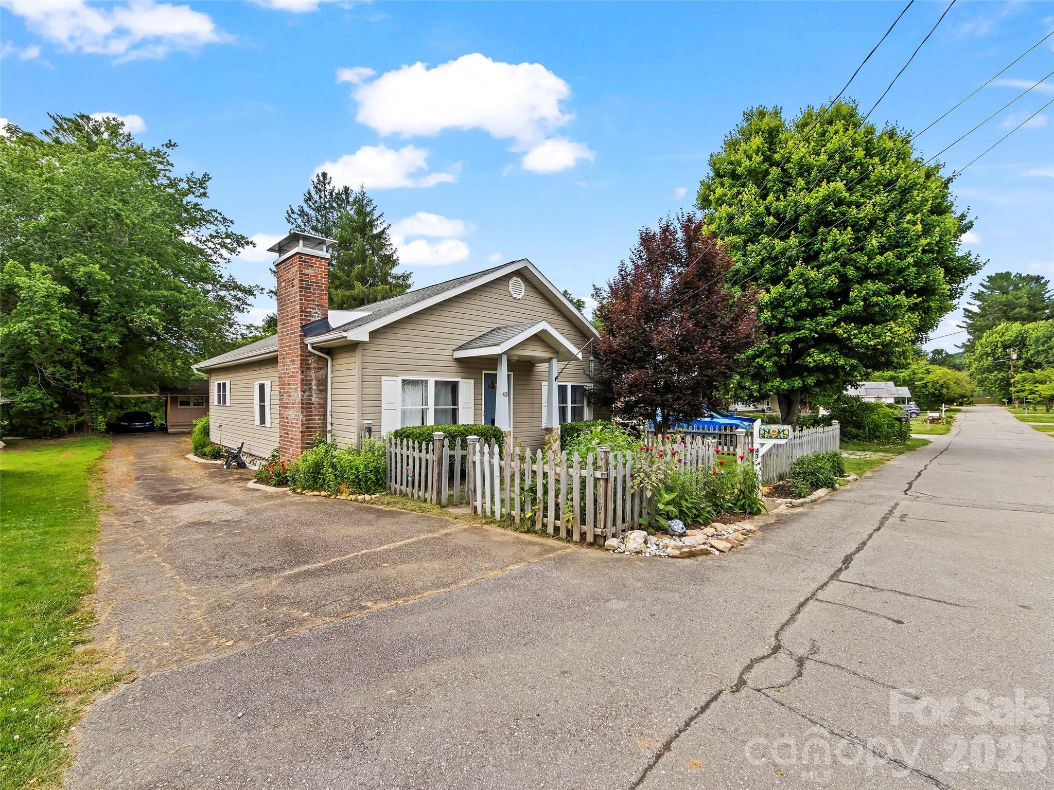 43 Avery Street Property Photo 2