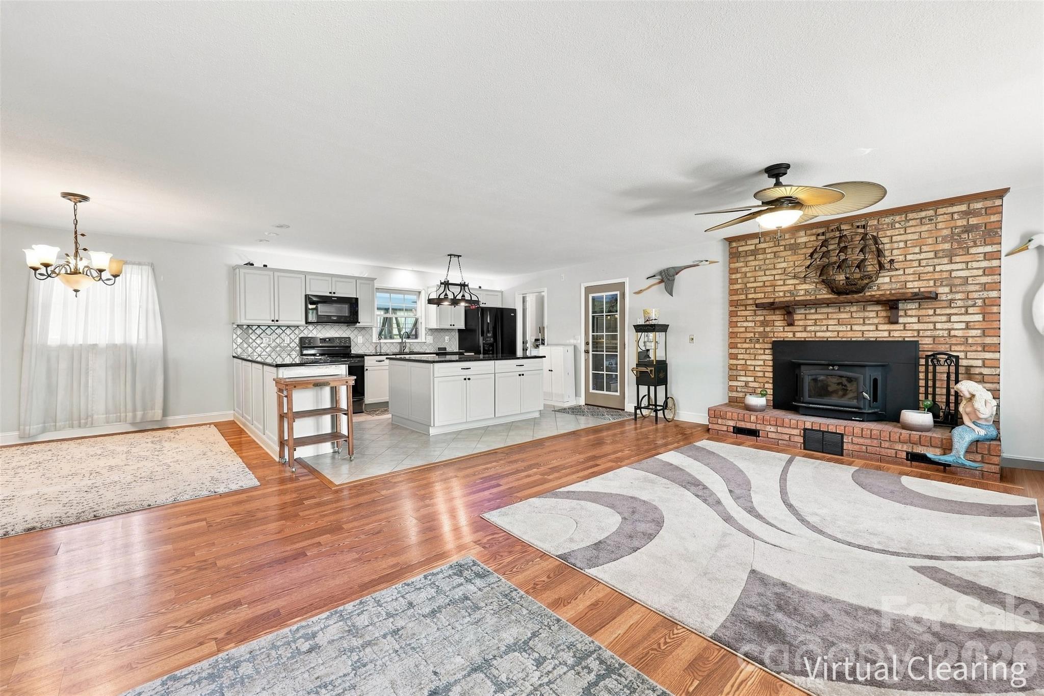 6591 Weldon Circle Property Photo 3