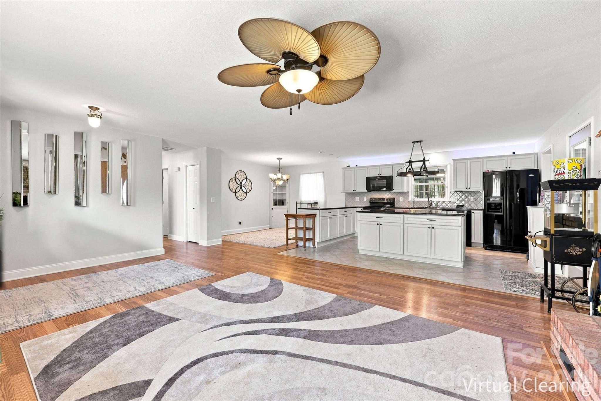 6591 Weldon Circle Property Photo 7