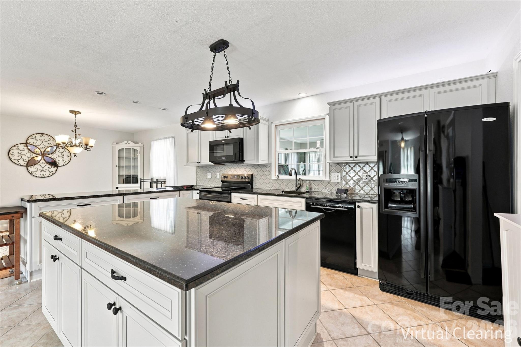 6591 Weldon Circle Property Photo 12