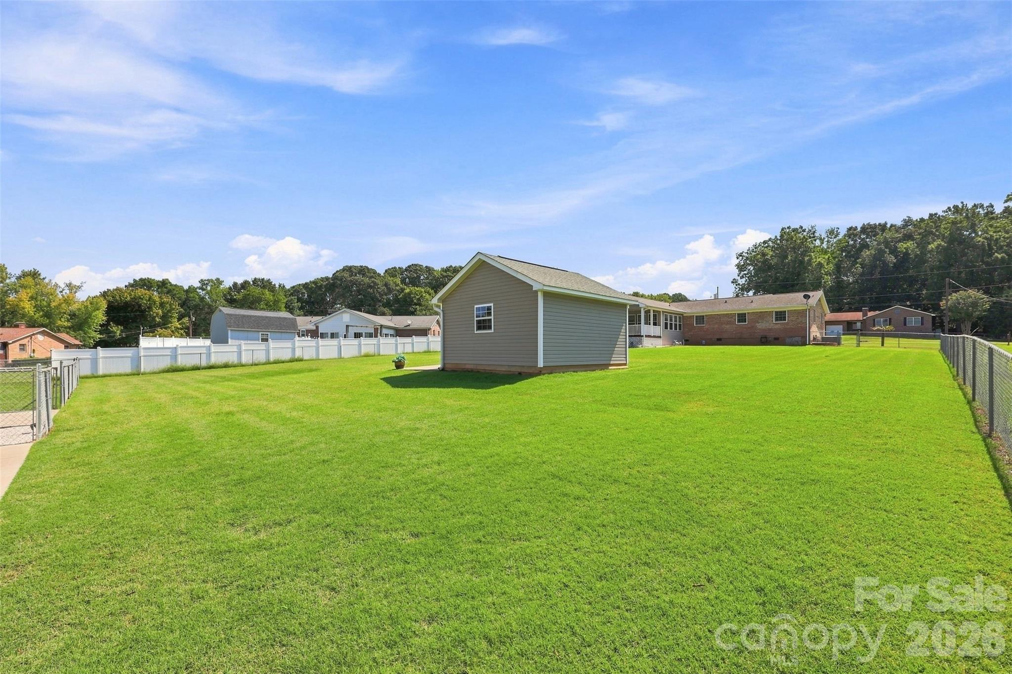 6591 Weldon Circle Property Photo 34