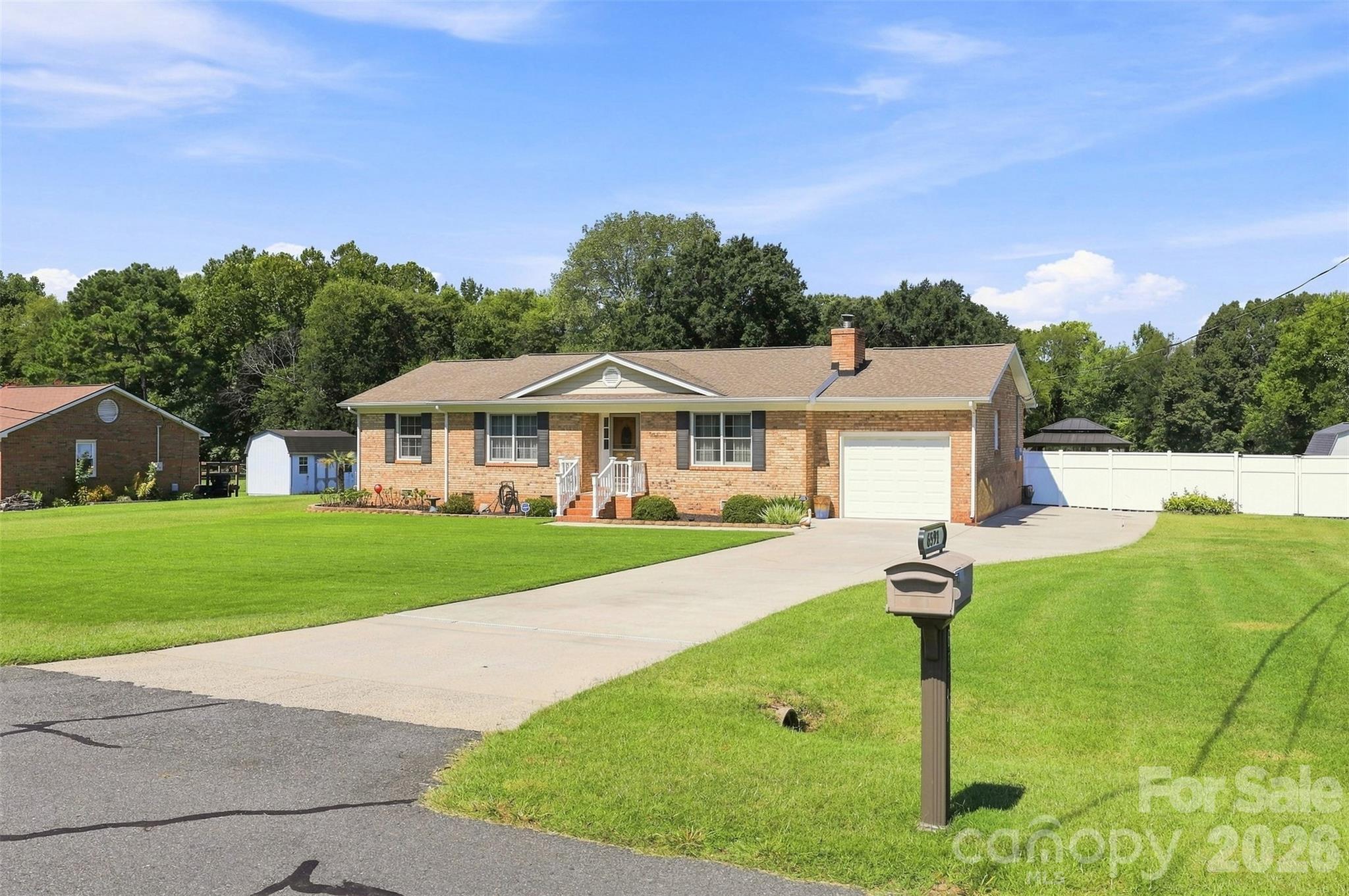 6591 Weldon Circle Property Photo 41
