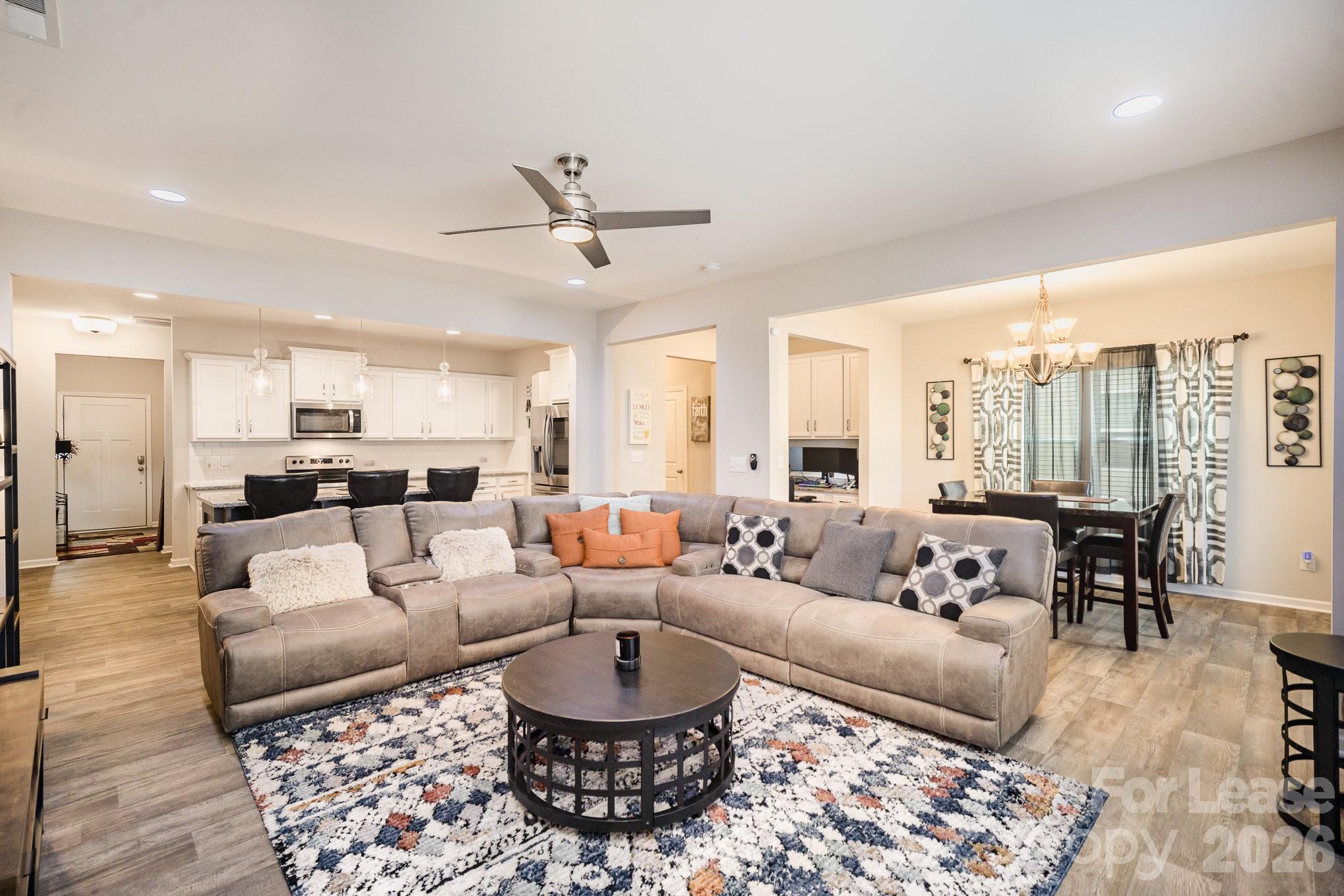 5948 River Meadow Court Property Photo 4