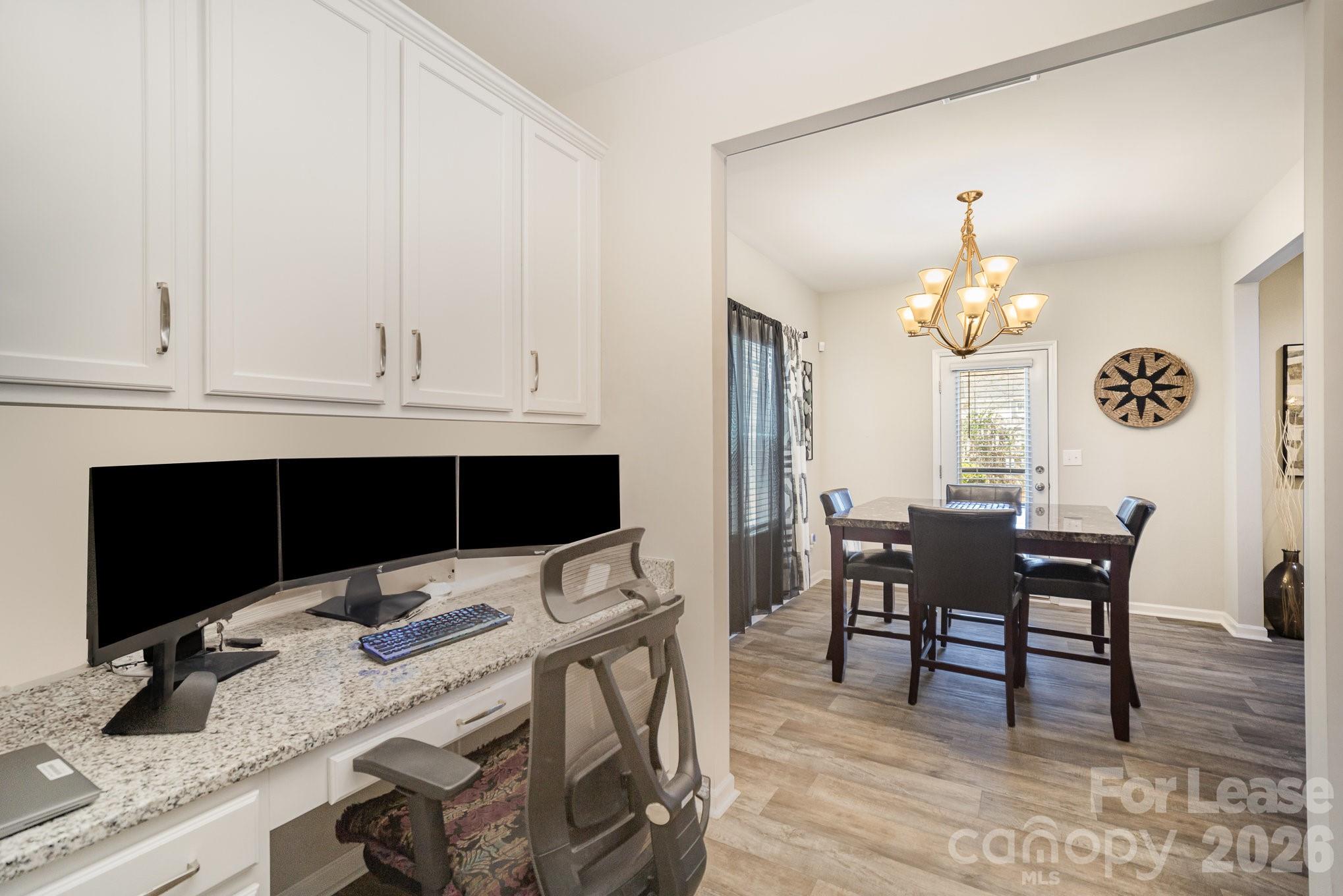 5948 River Meadow Court Property Photo 12