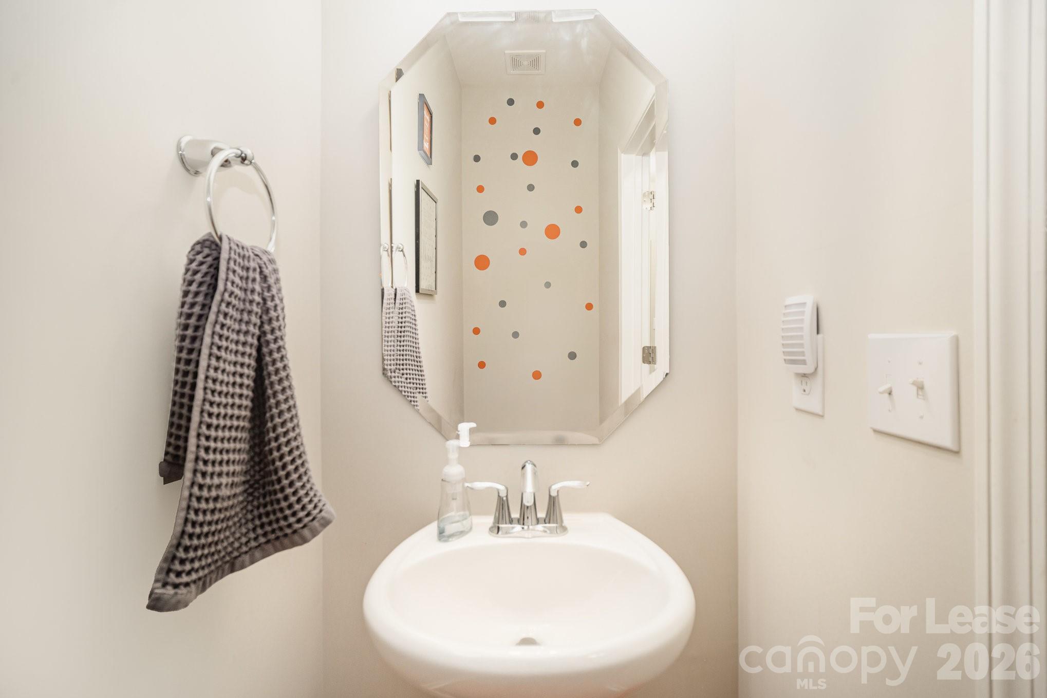 5948 River Meadow Court Property Photo 13
