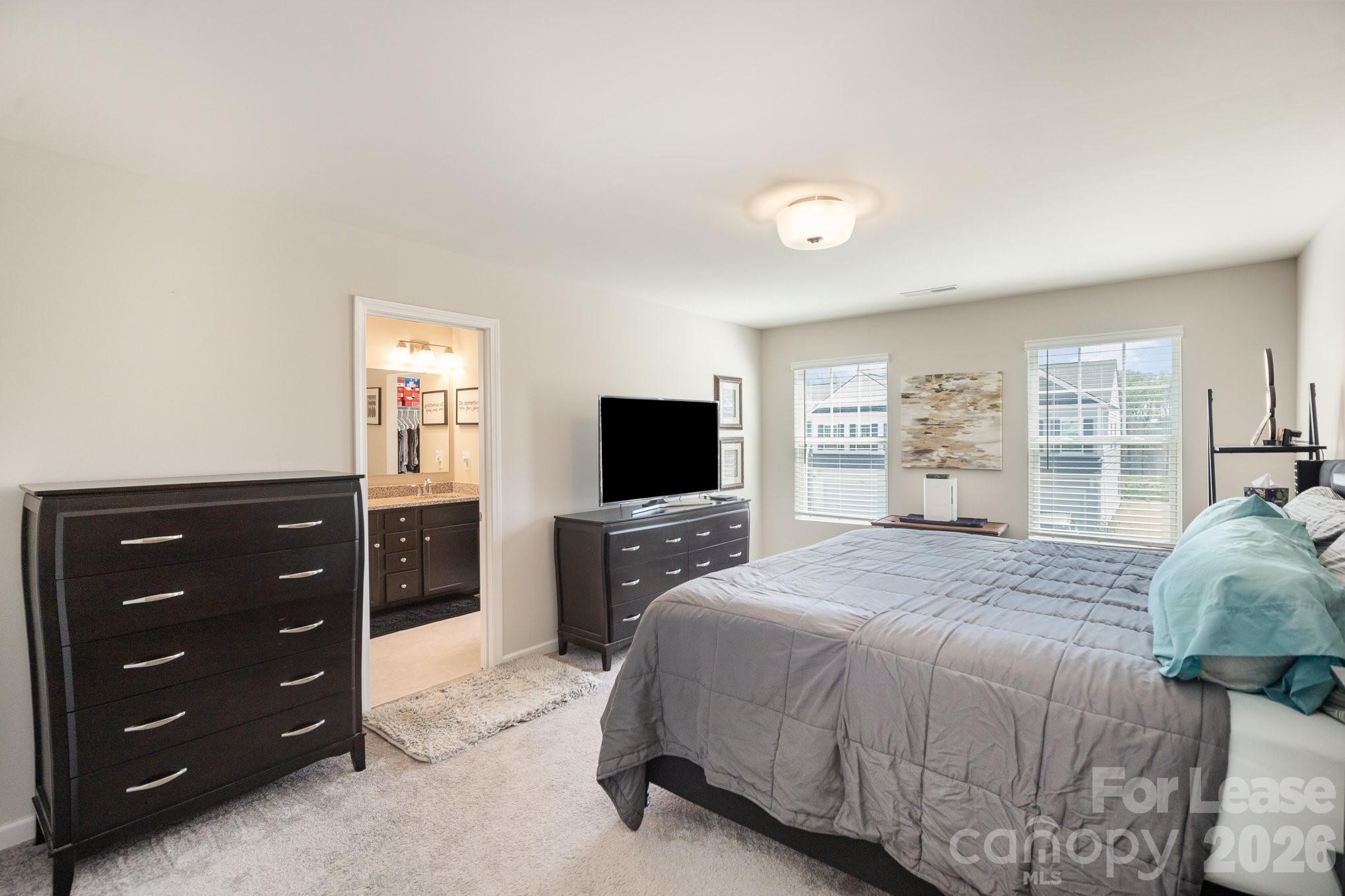 5948 River Meadow Court Property Photo 14