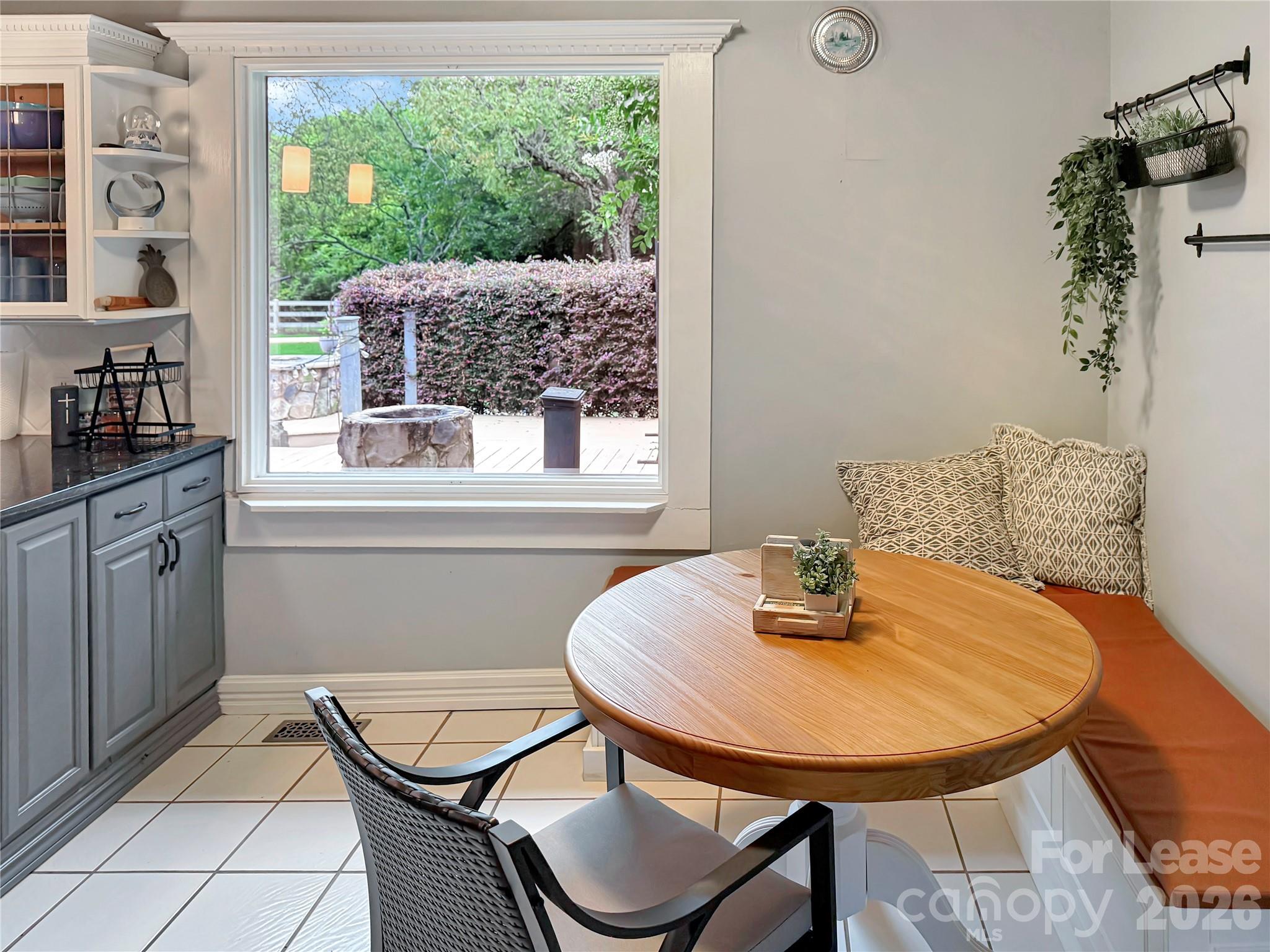 1640 Firetower Road Property Photo 6