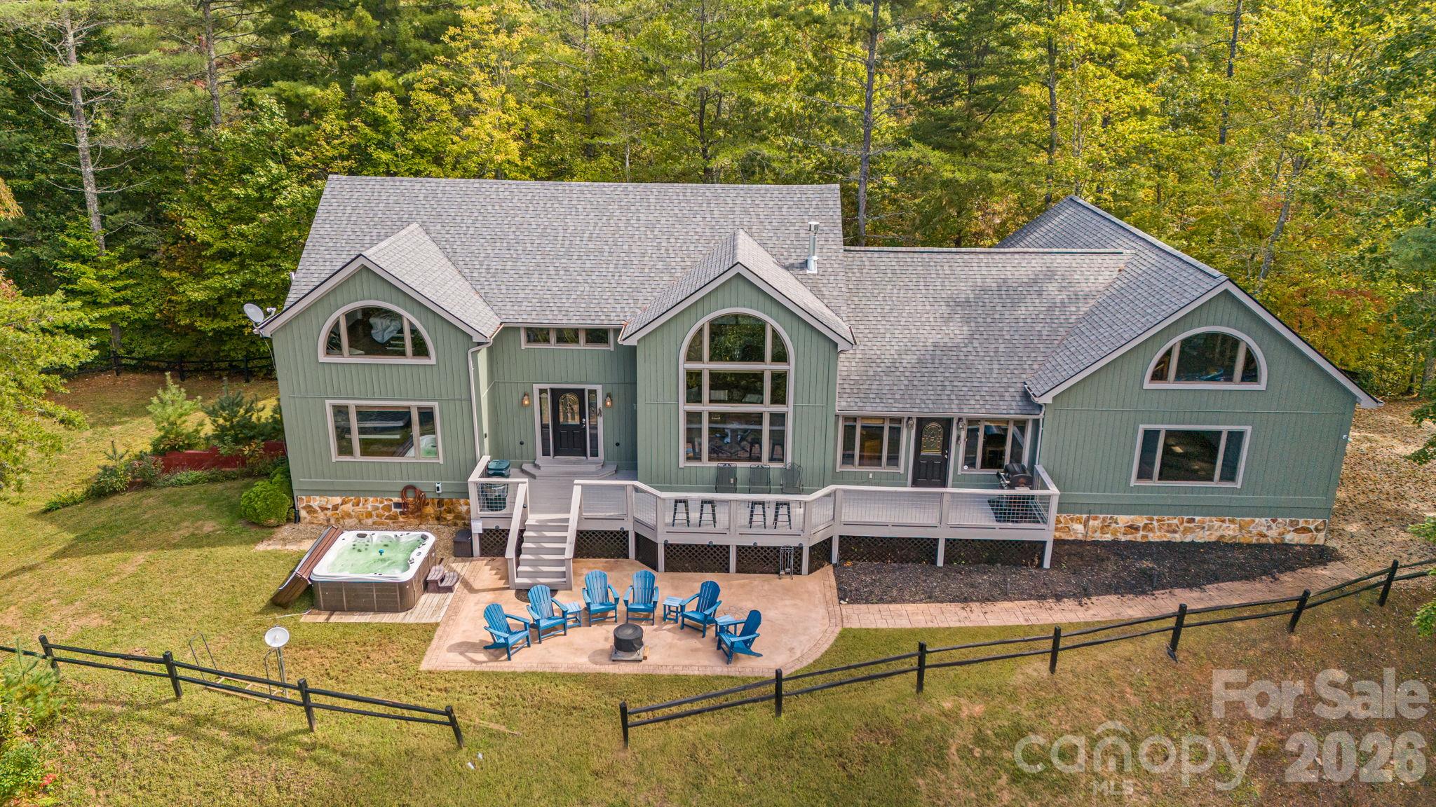 28 Nantahala Ridge Property Photo 1