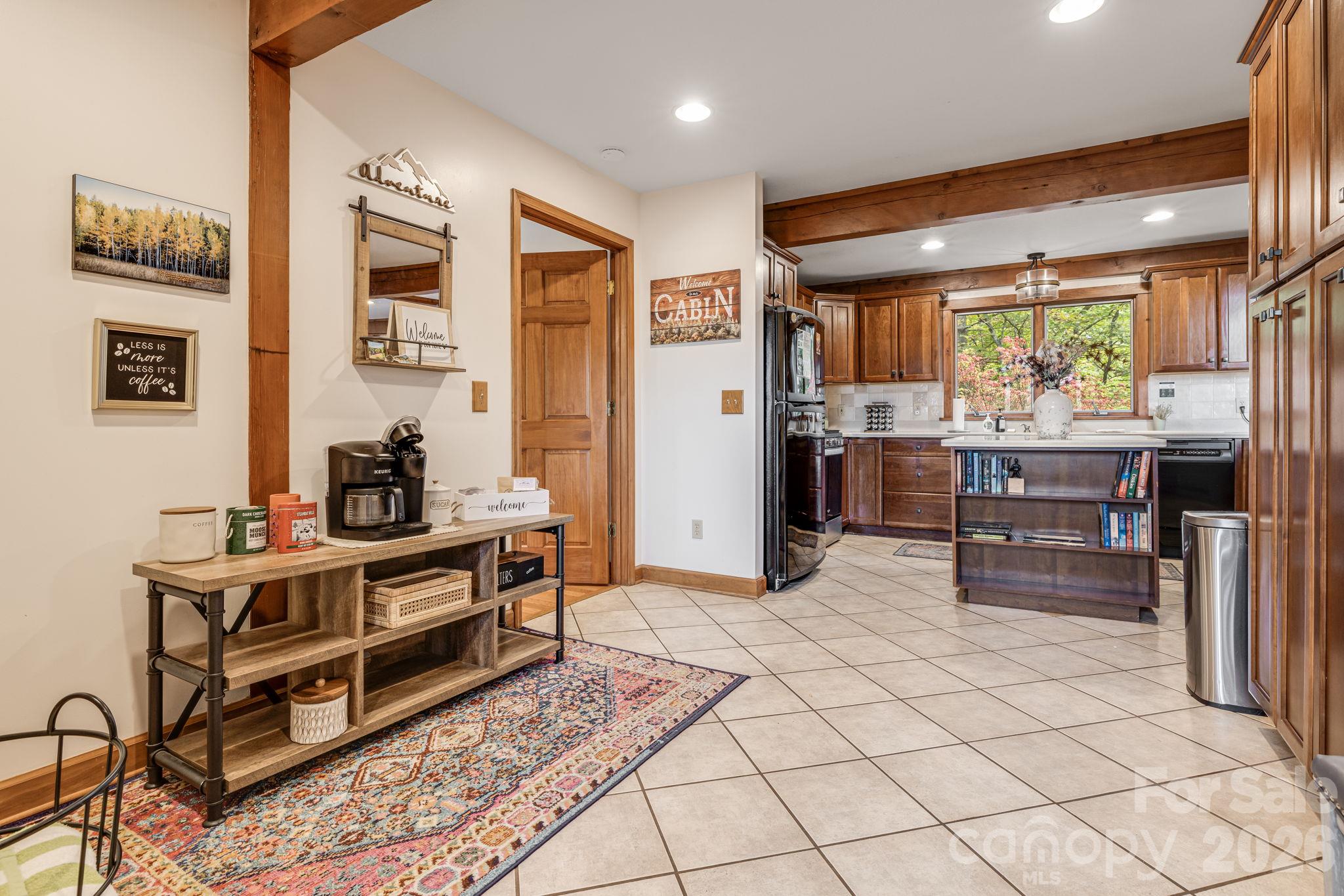 28 Nantahala Ridge Property Photo 6