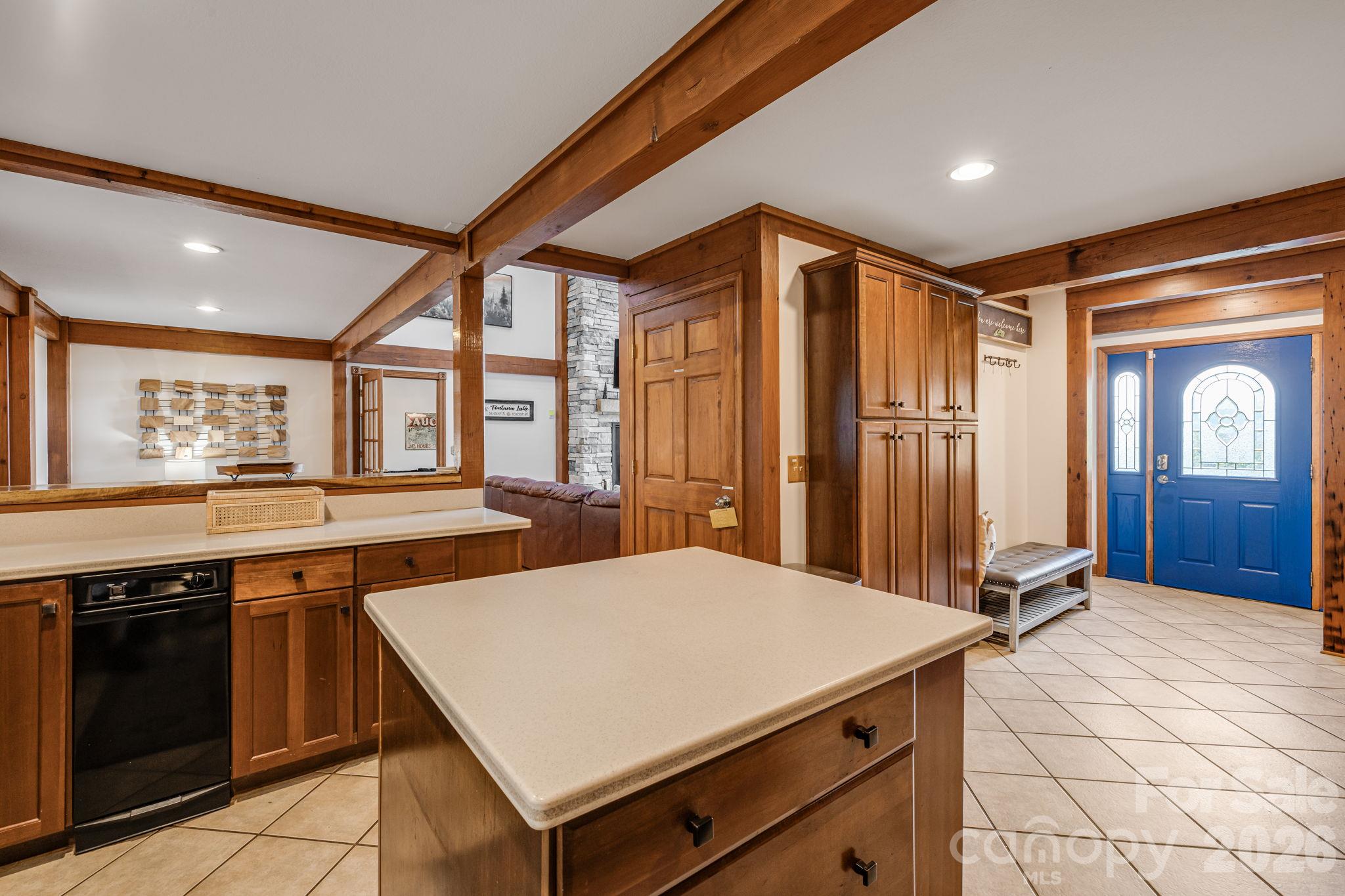 28 Nantahala Ridge Property Photo 9