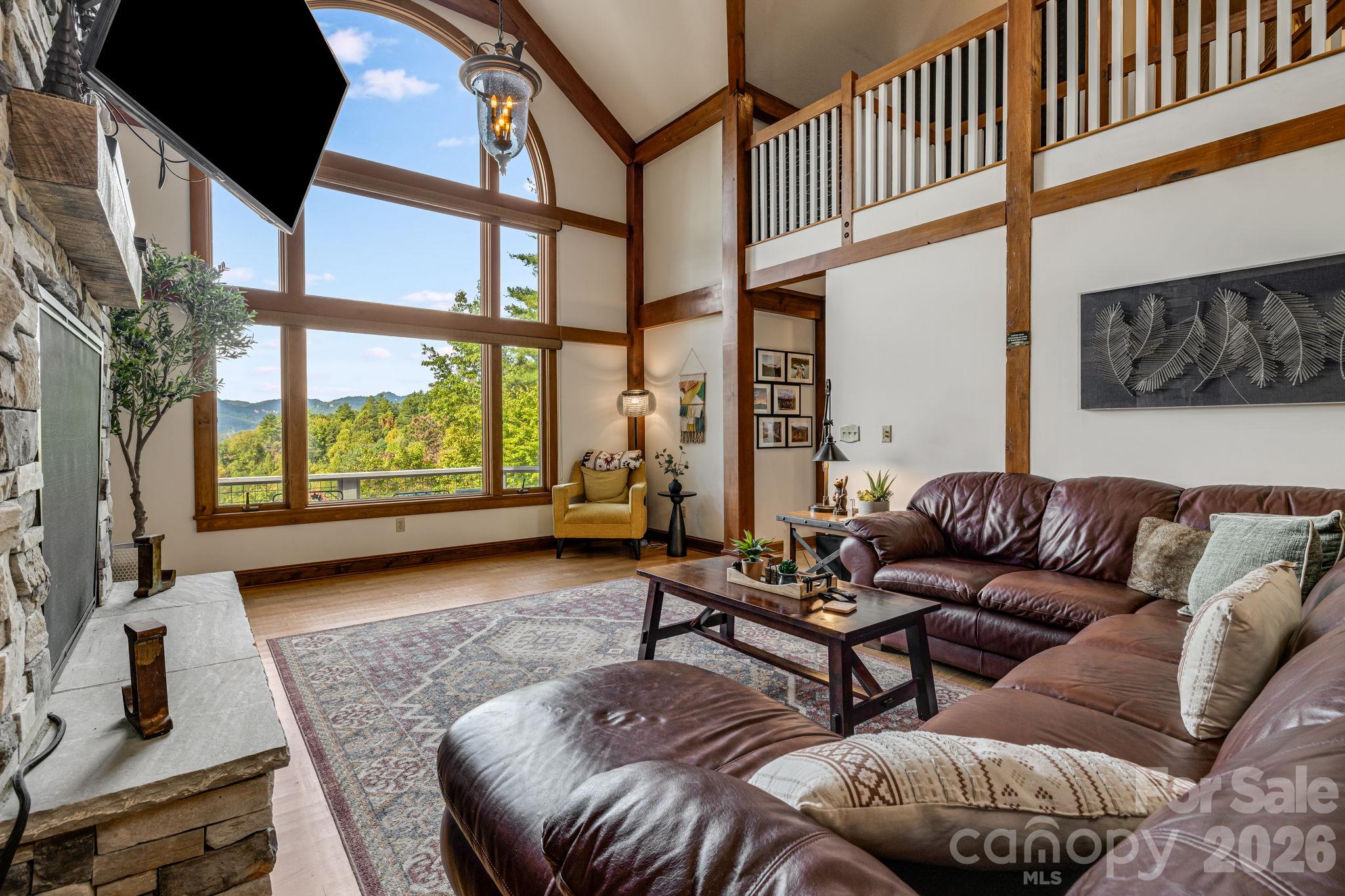 28 Nantahala Ridge Property Photo 13