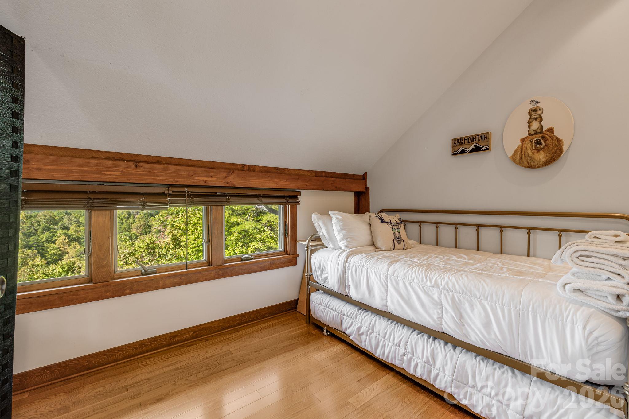 28 Nantahala Ridge Property Photo 35