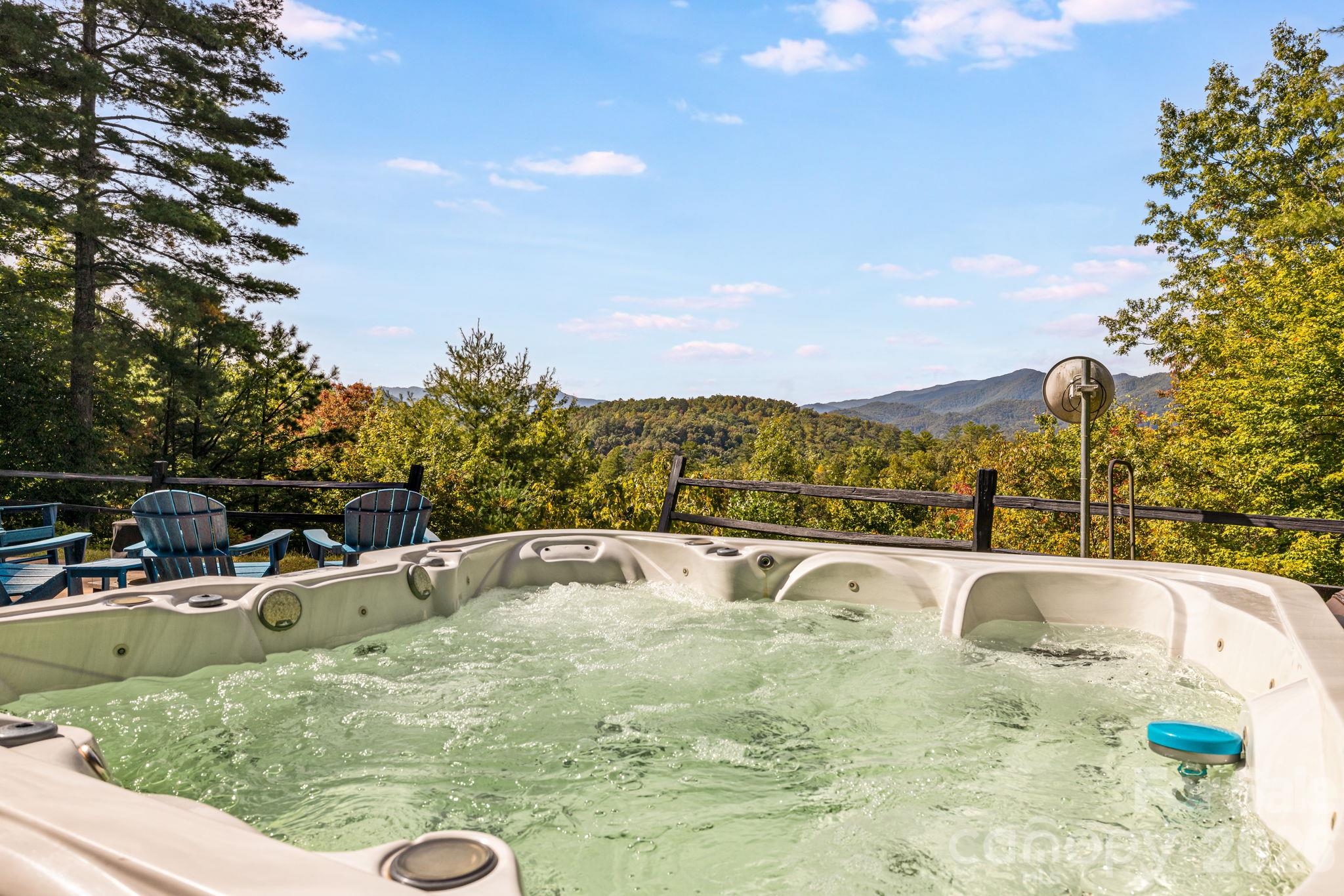 28 Nantahala Ridge Property Photo 44
