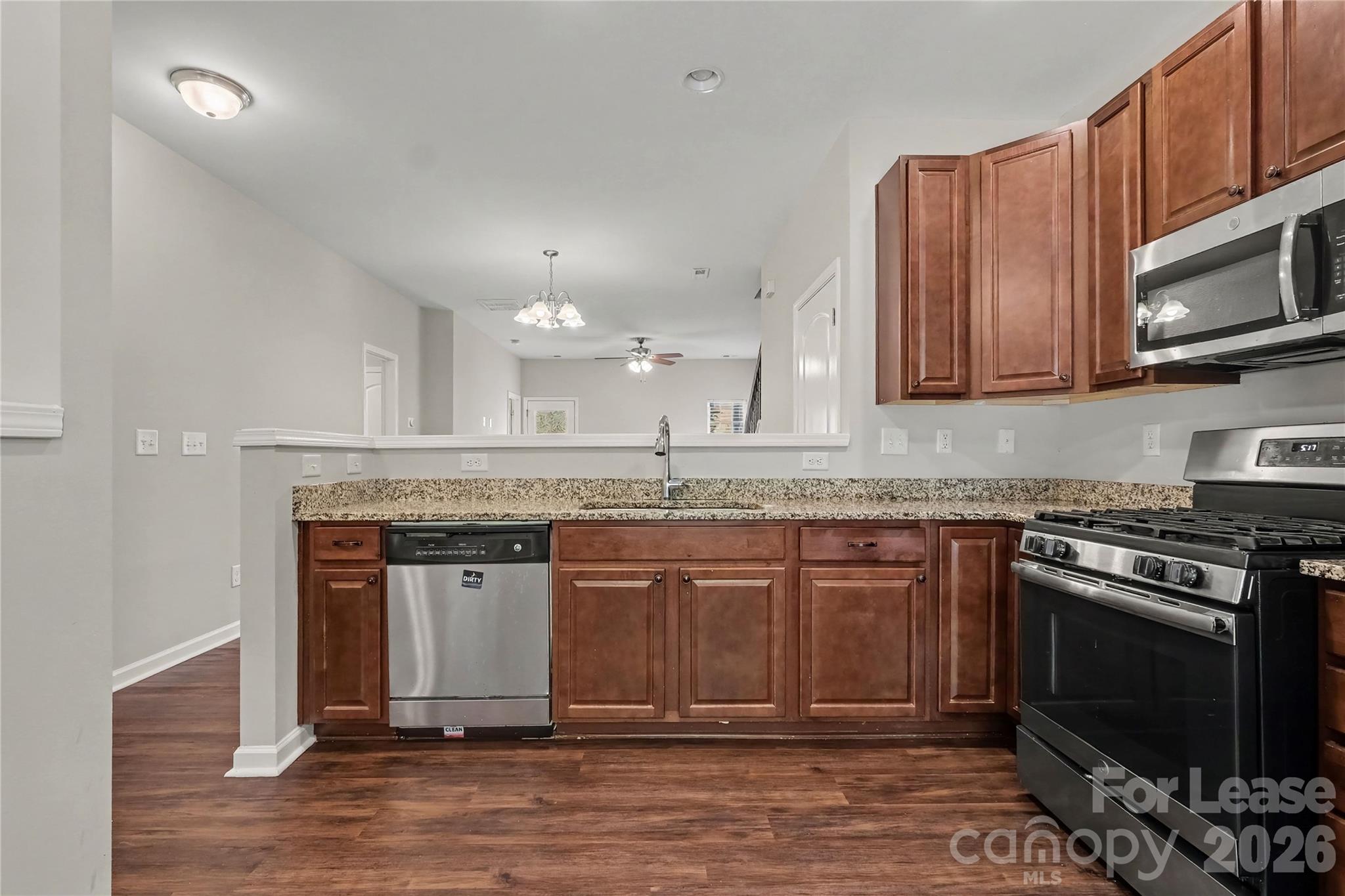 4420113 Property Photo 12
