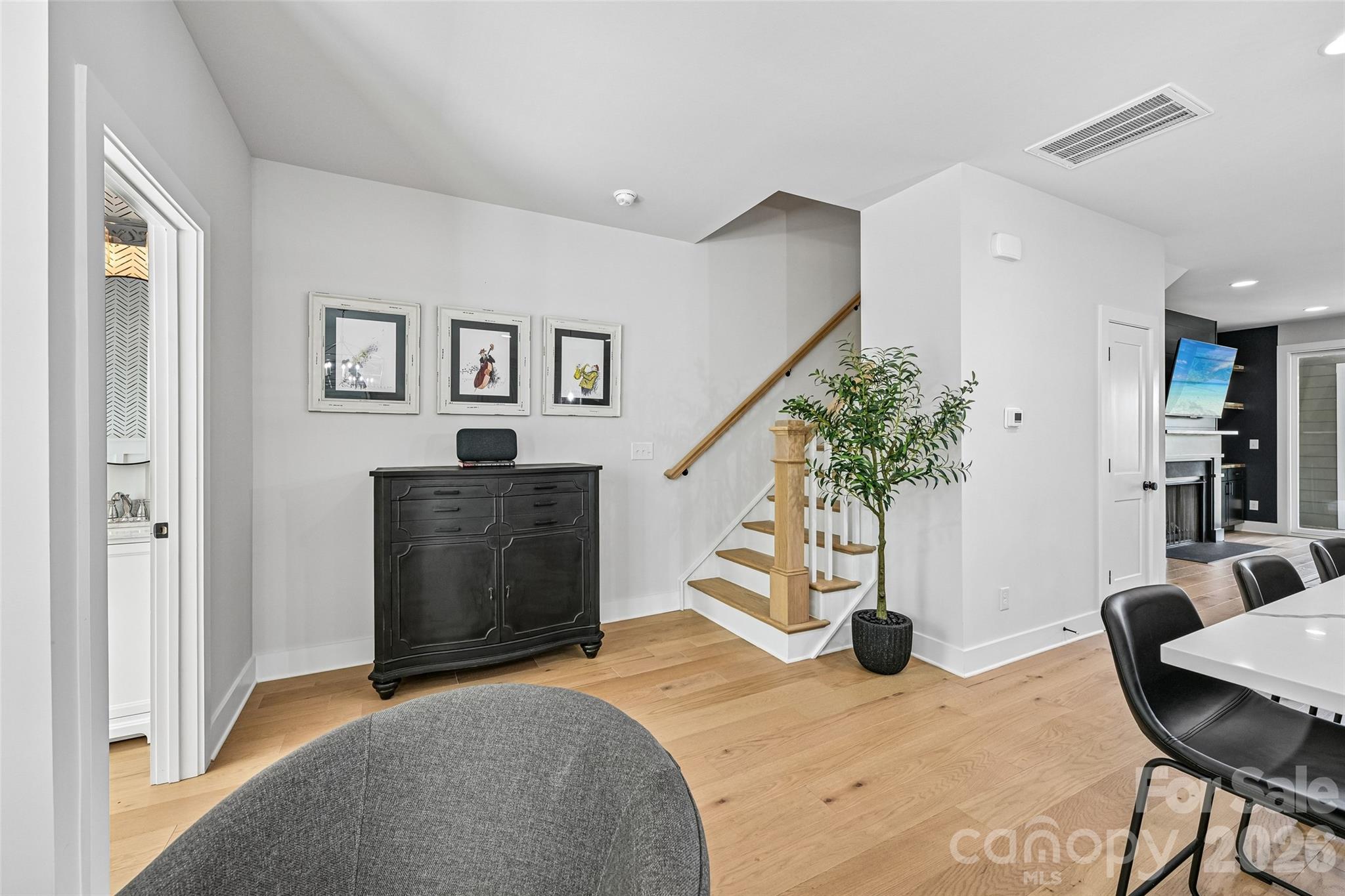 739 Beaty Street Property Photo 18