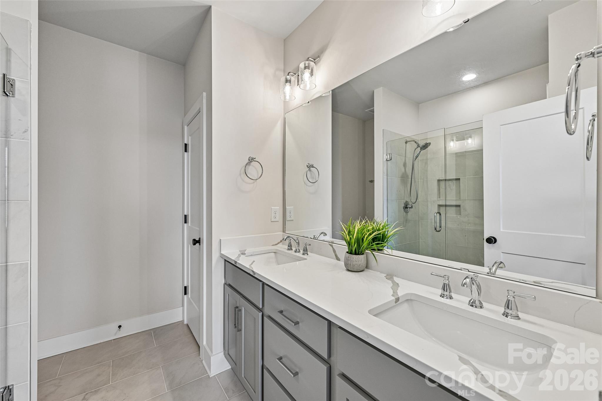 739 Beaty Street Property Photo 25
