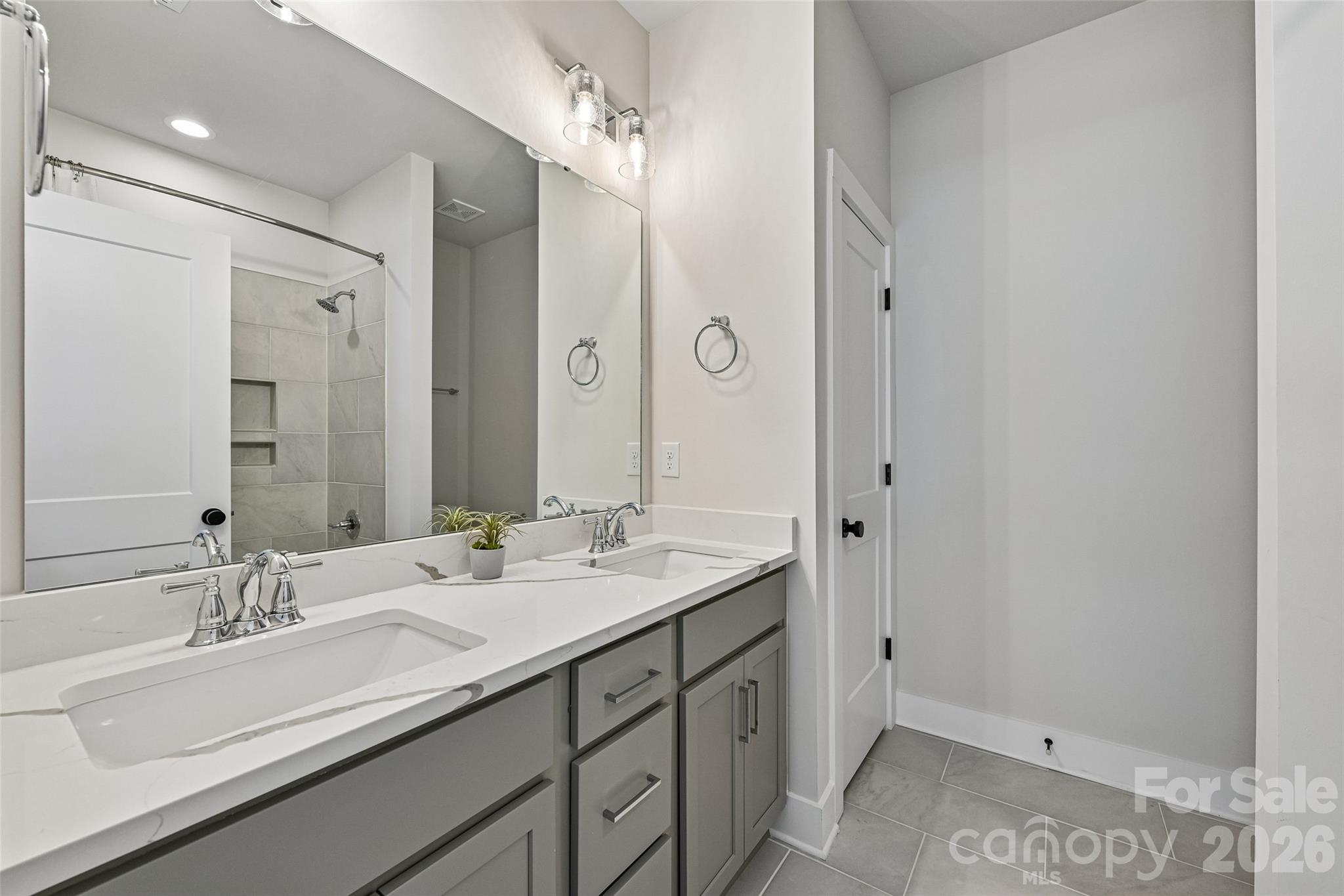 739 Beaty Street Property Photo 31