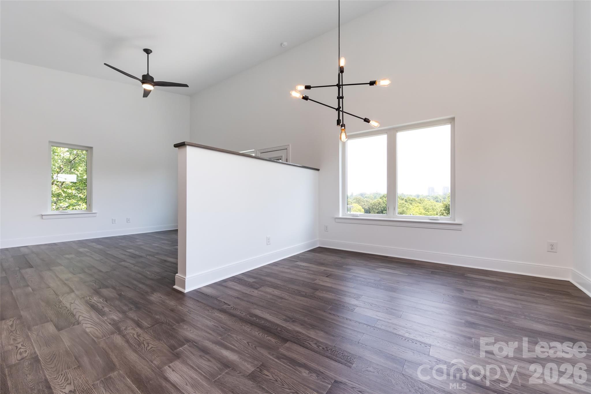 232 Flint Street Property Photo 8
