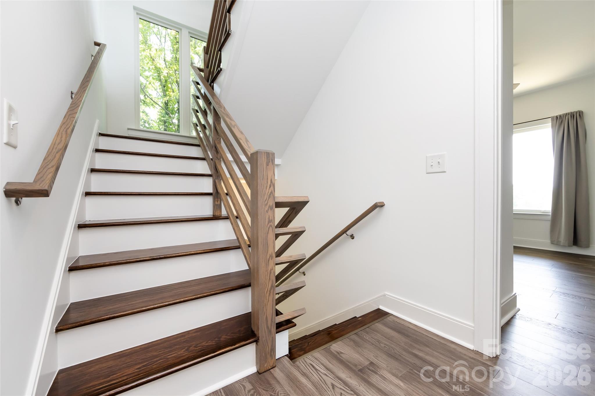 232 Flint Street Property Photo 12