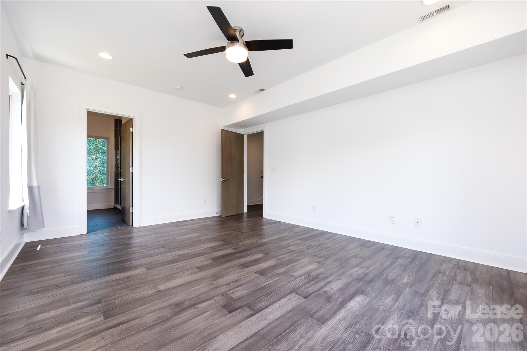 232 Flint Street Property Photo 14