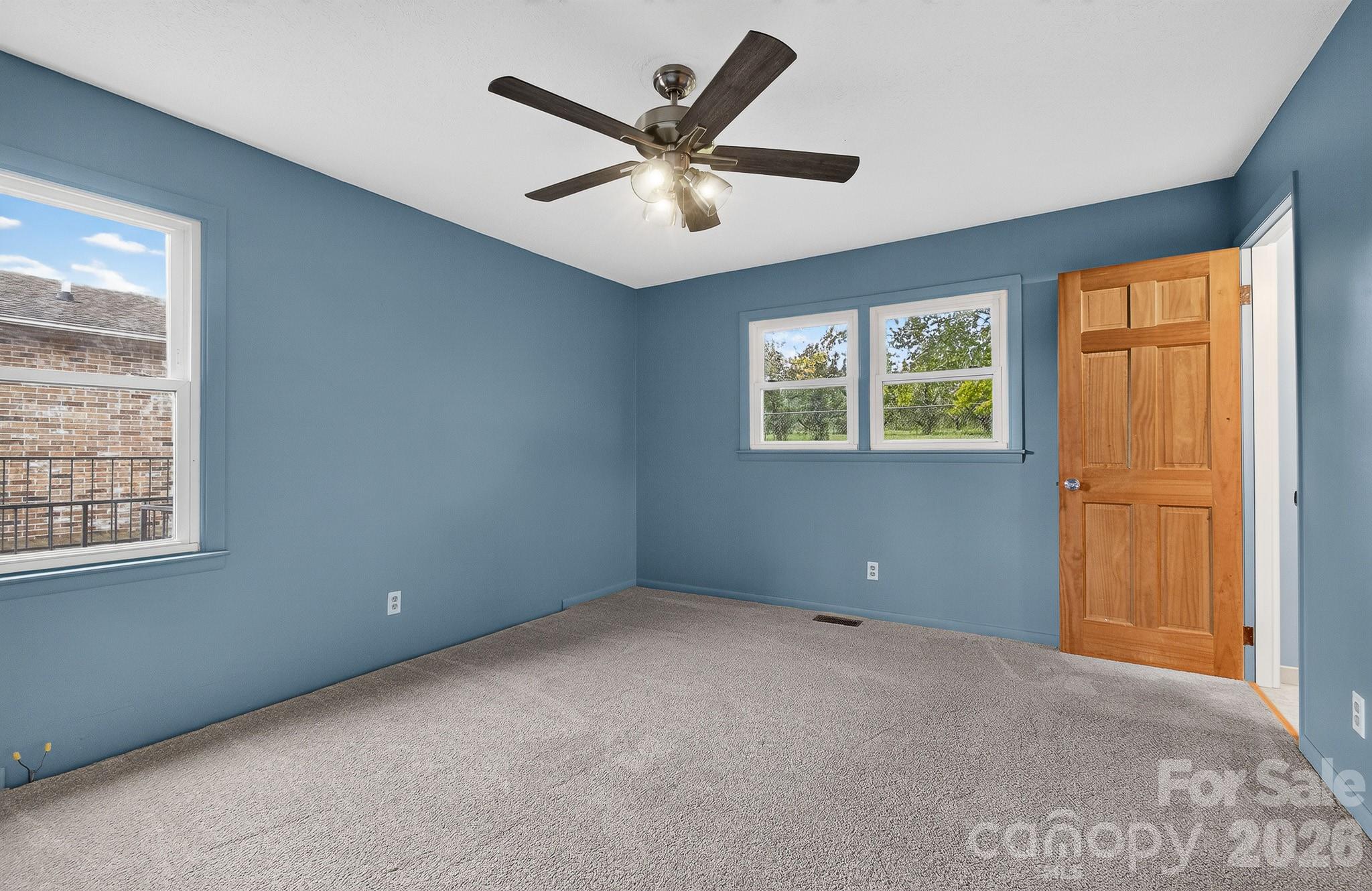 1371 Jackson Loop Road Property Photo 9