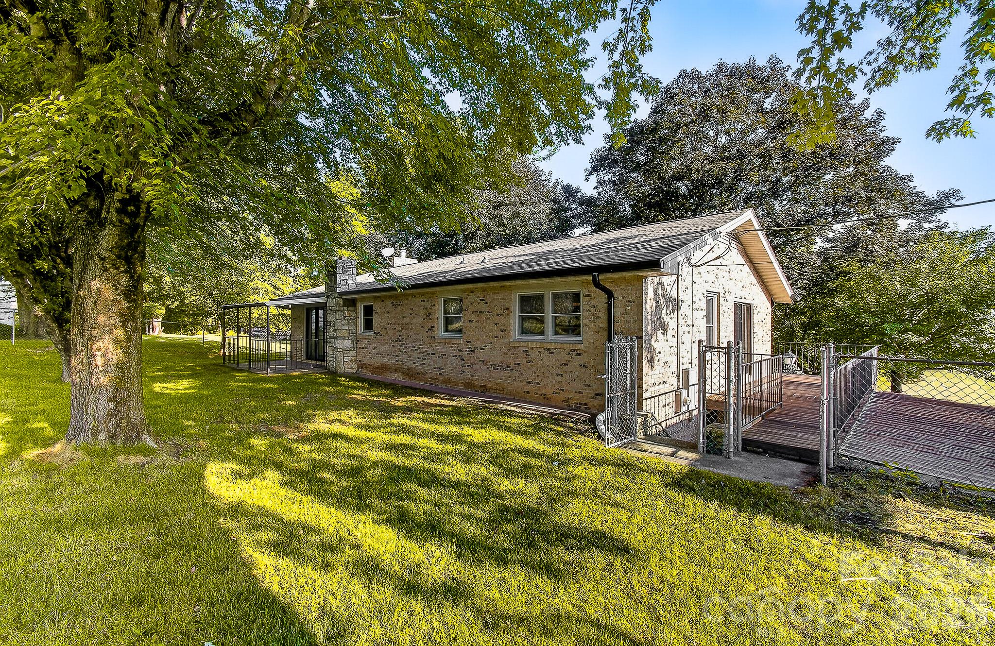 1371 Jackson Loop Road Property Photo 43