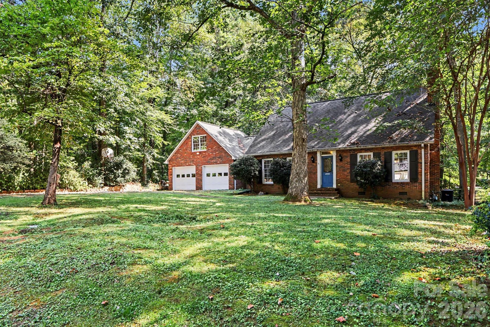 2156 Olde Creek Road Property Photo 2
