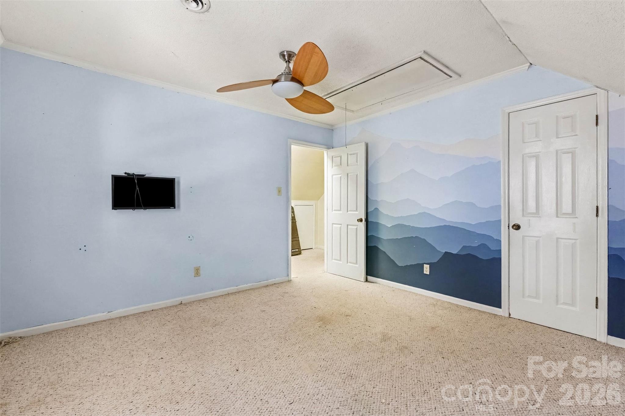2156 Olde Creek Road Property Photo 12