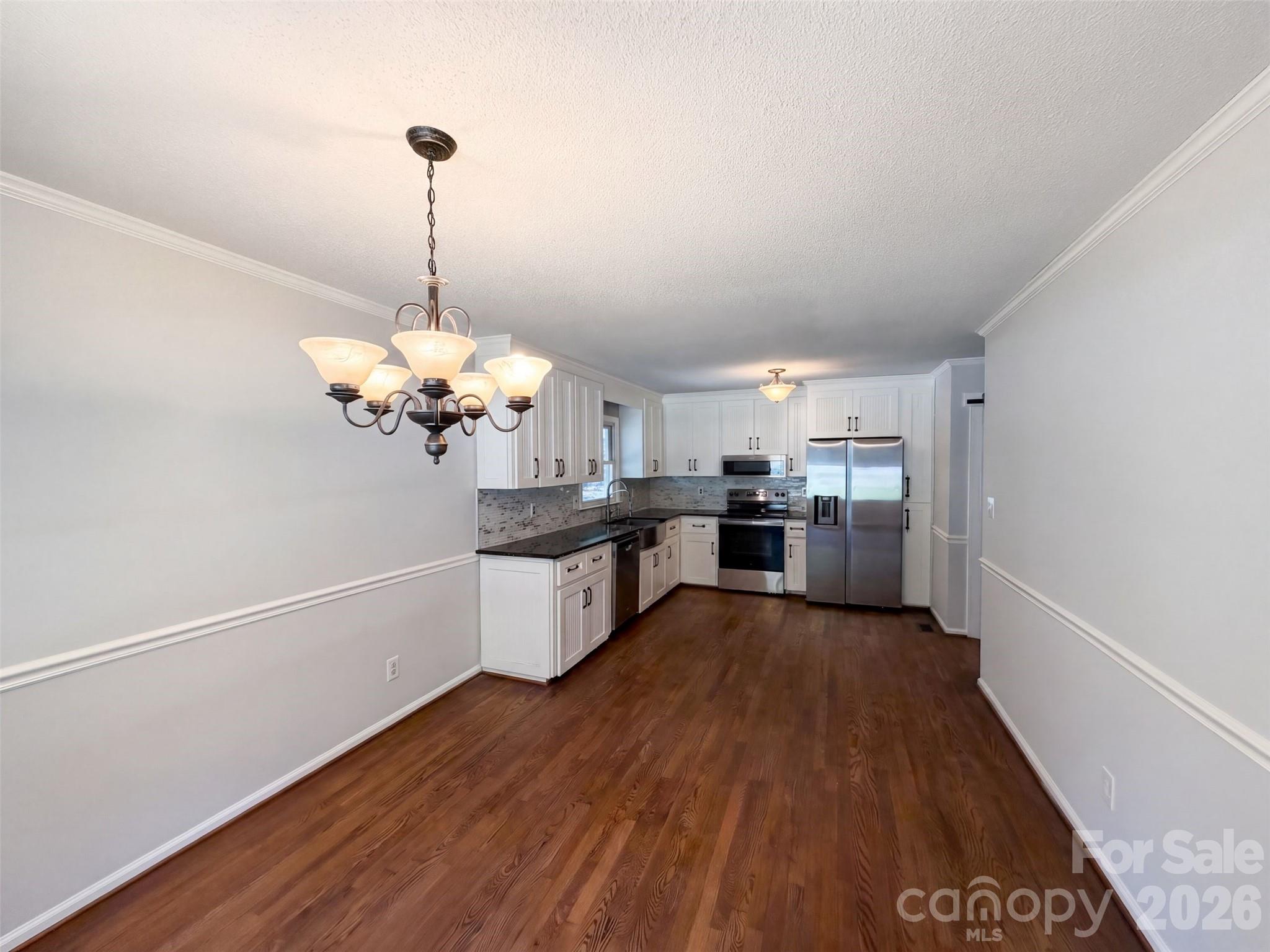 4614 Hickory Grove Road Property Photo 7