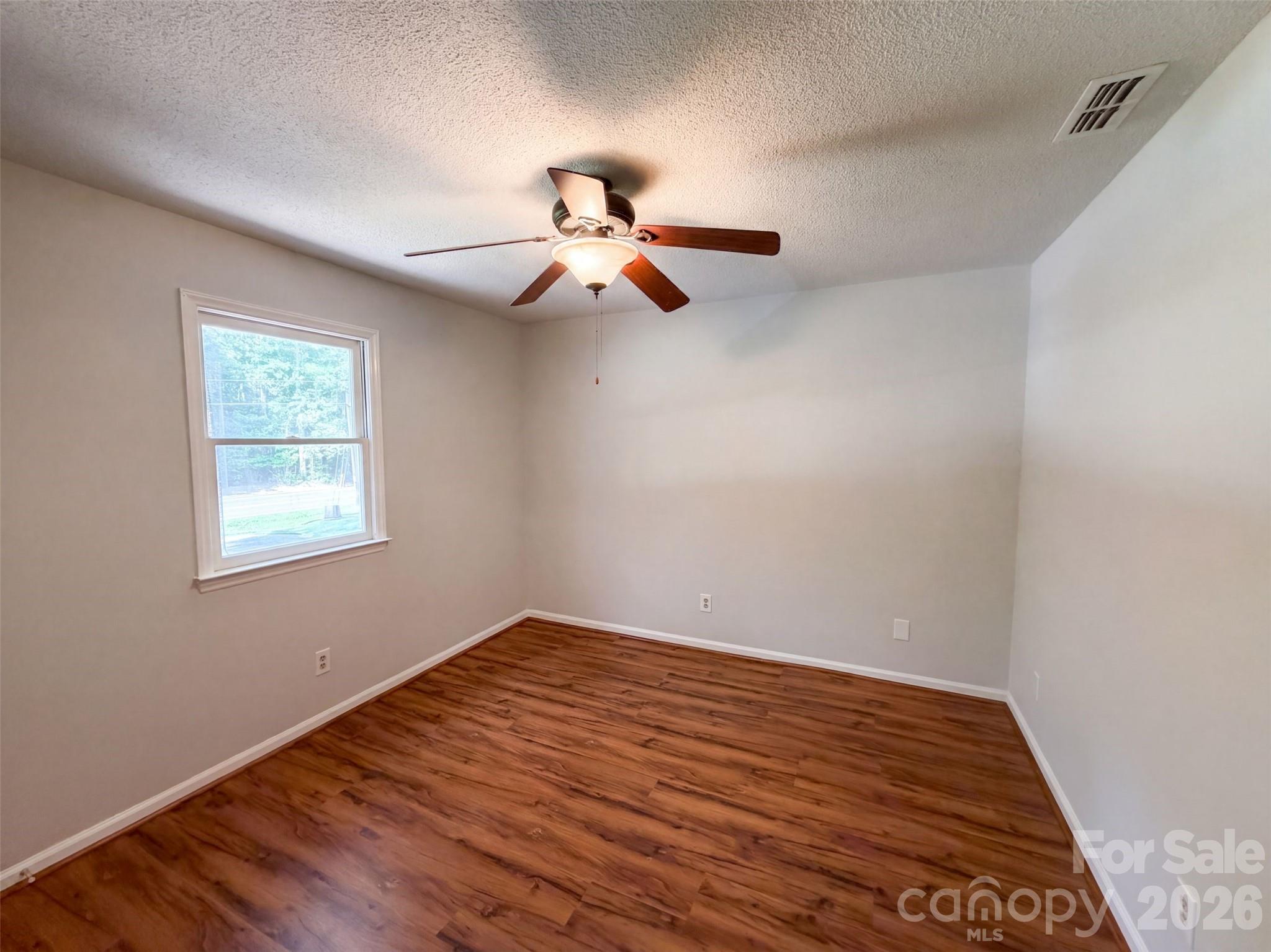 4614 Hickory Grove Road Property Photo 9