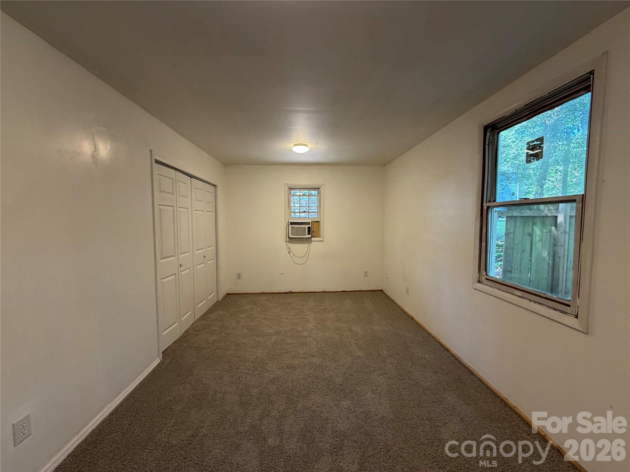 4614 Hickory Grove Road Property Photo 10