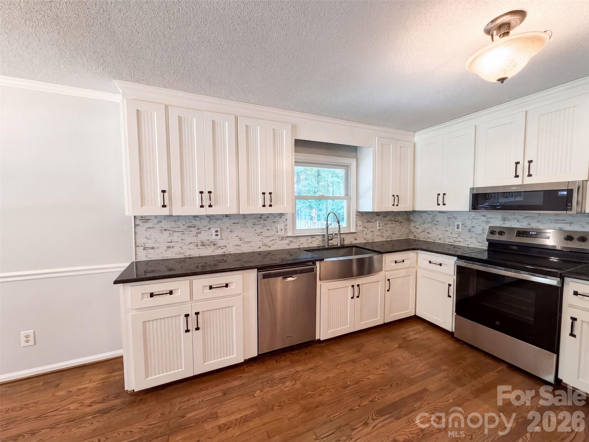 4614 Hickory Grove Road Property Photo 19