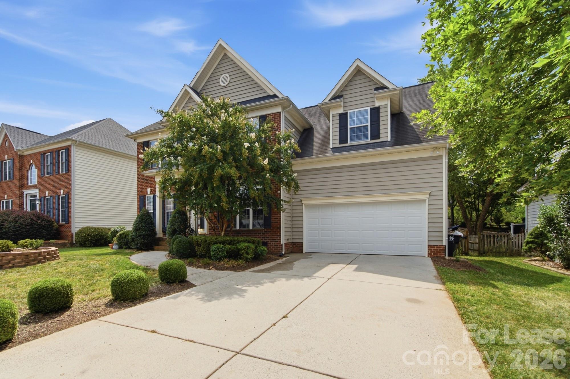 16903 Hampton Trace Road Property Photo 3