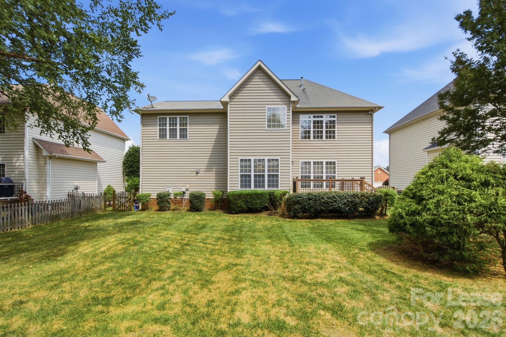 16903 Hampton Trace Road Property Photo 38