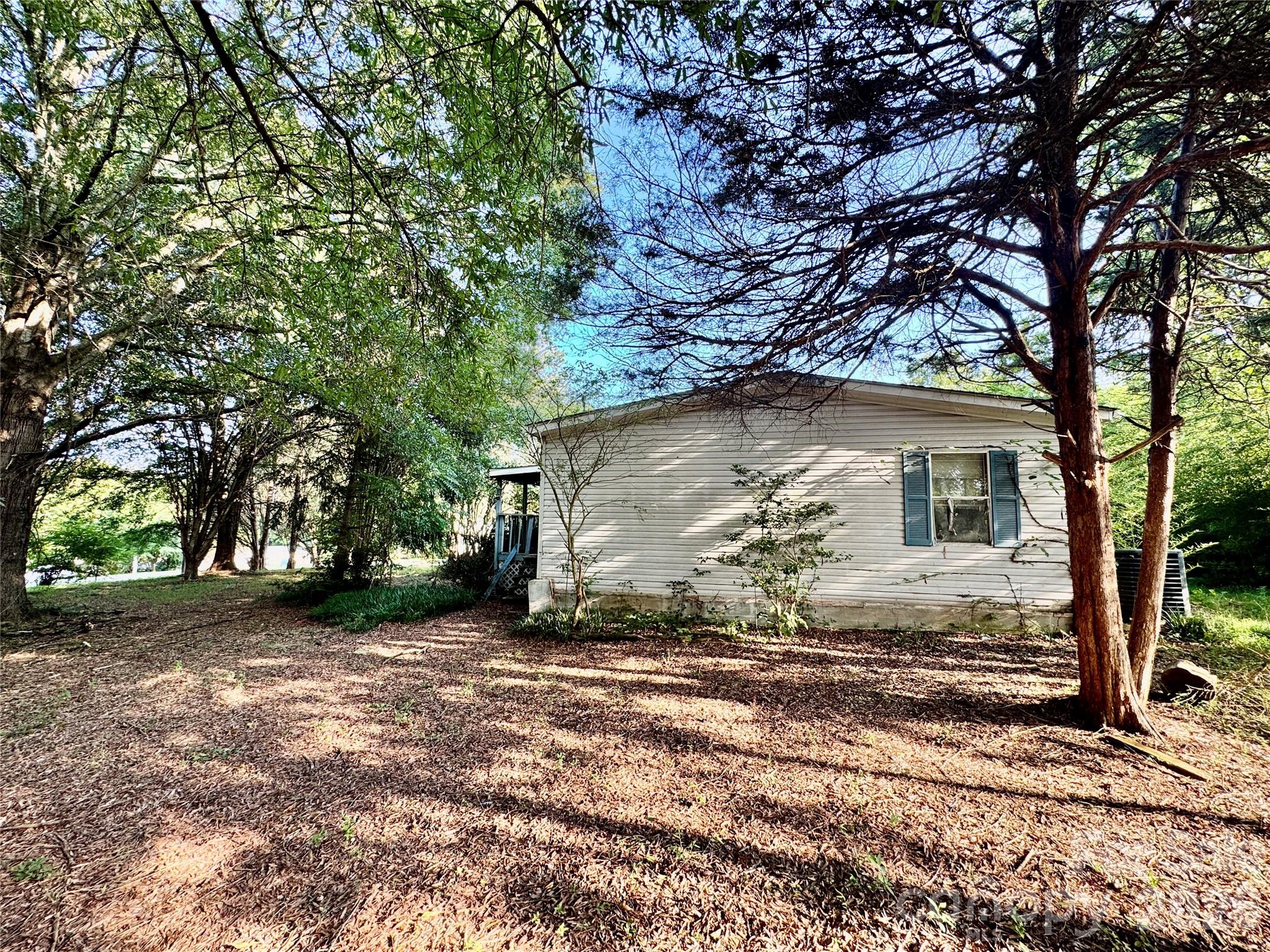 1104 Stage Coach Trail Property Photo 4