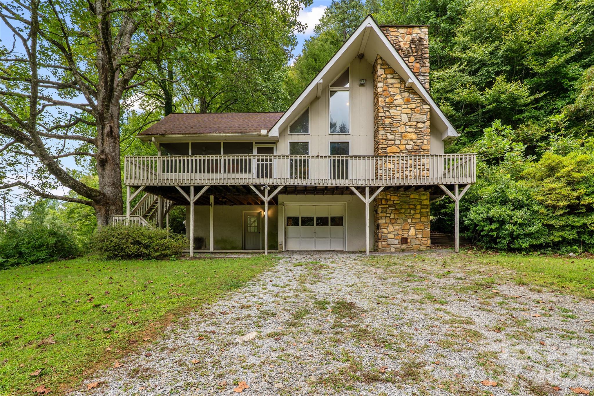 473 Middlefork Road Property Photo 9