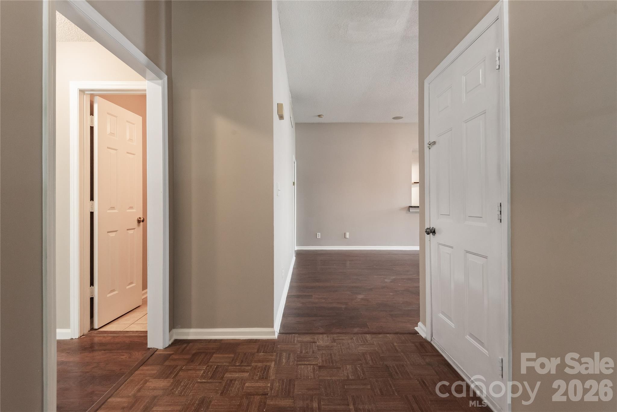 10333 Danesway Lane Property Photo 3
